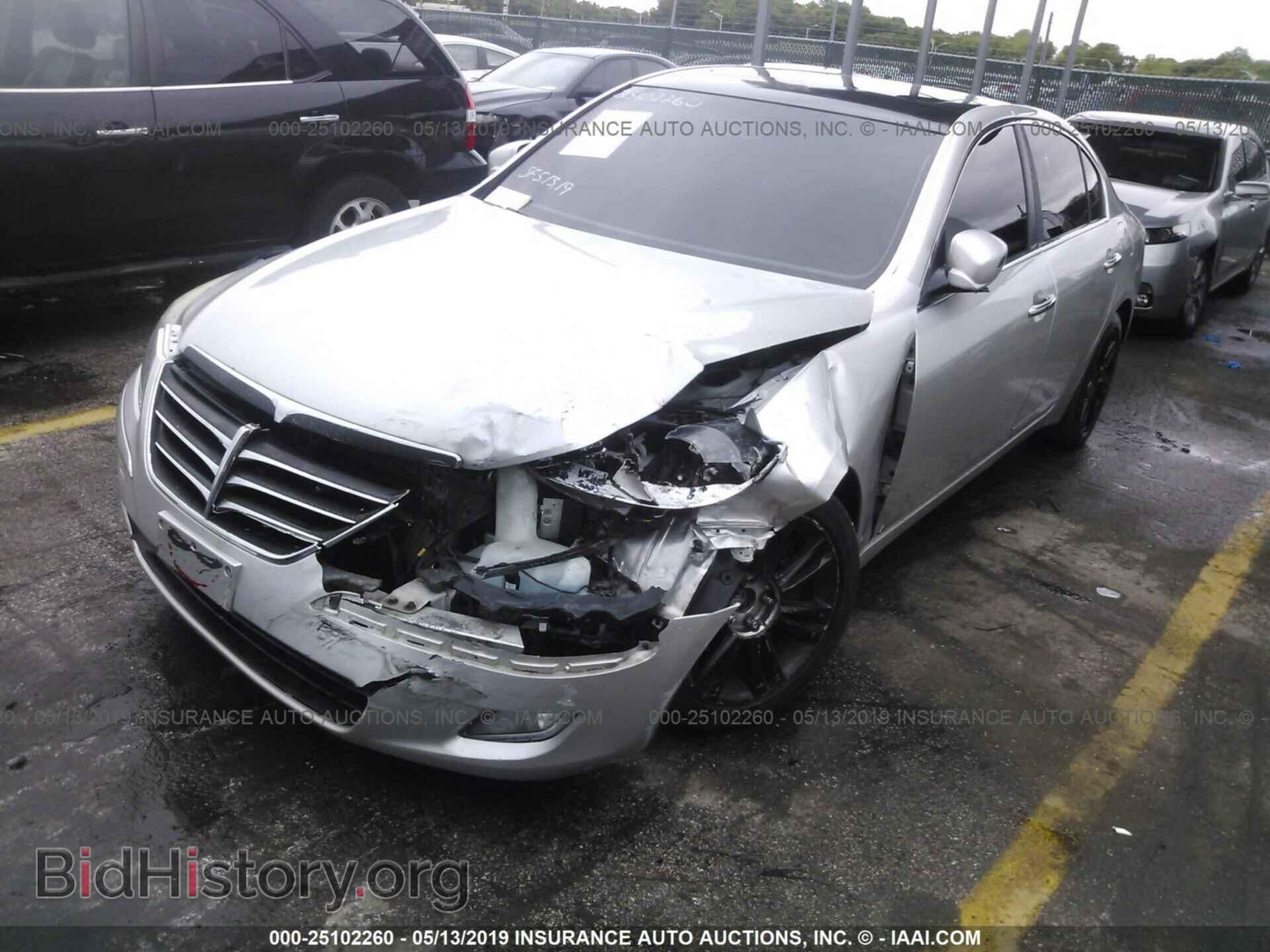 2009 HYUNDAI GENESIS - VIN: KMHGC46F29U062459 - Фото 2