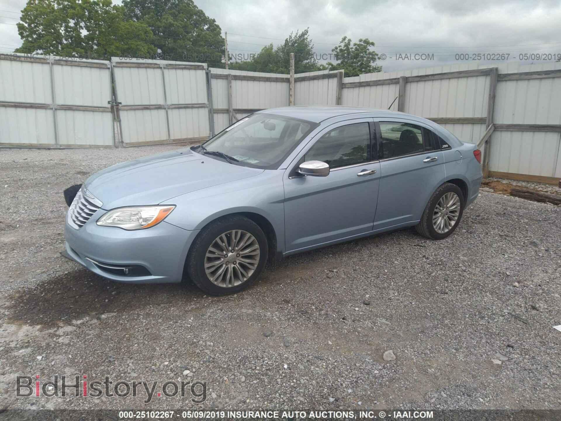 2012 CHRYSLER 200 - VIN: 1C3CCBCG6CN164809 - Фото 2