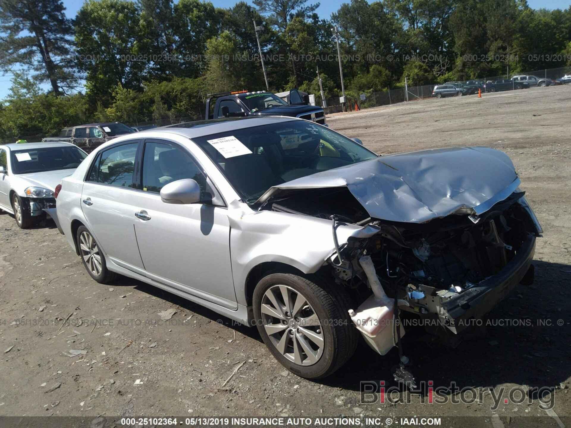 Photo 4T1BK3DB2BU413173 - TOYOTA AVALON 2011