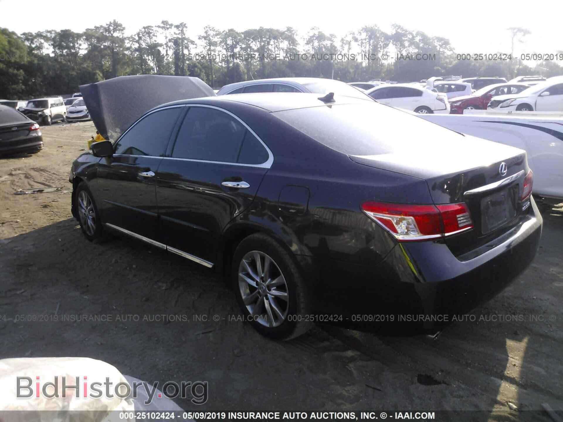 2011 LEXUS ES - VIN: JTHBK1EG8B2425292 - Photo 3