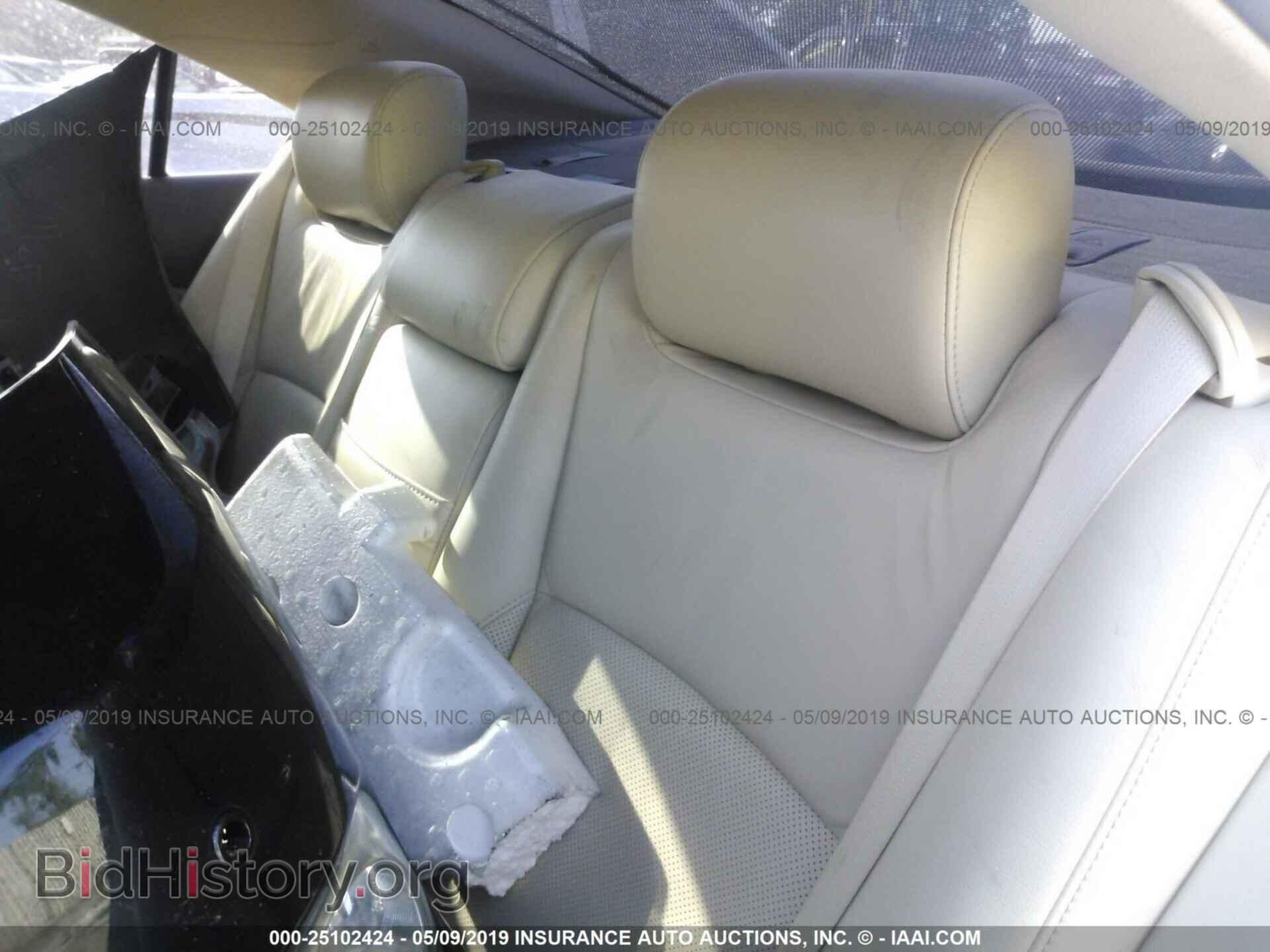 2011 LEXUS ES - VIN: JTHBK1EG8B2425292 - Photo 8