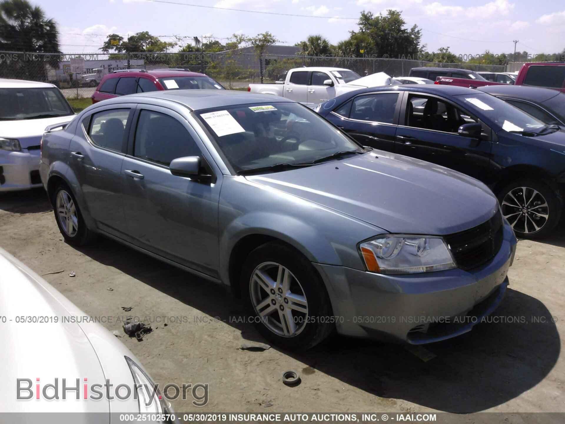 Фотография 1B3CC5FB6AN231730 - DODGE AVENGER 2010