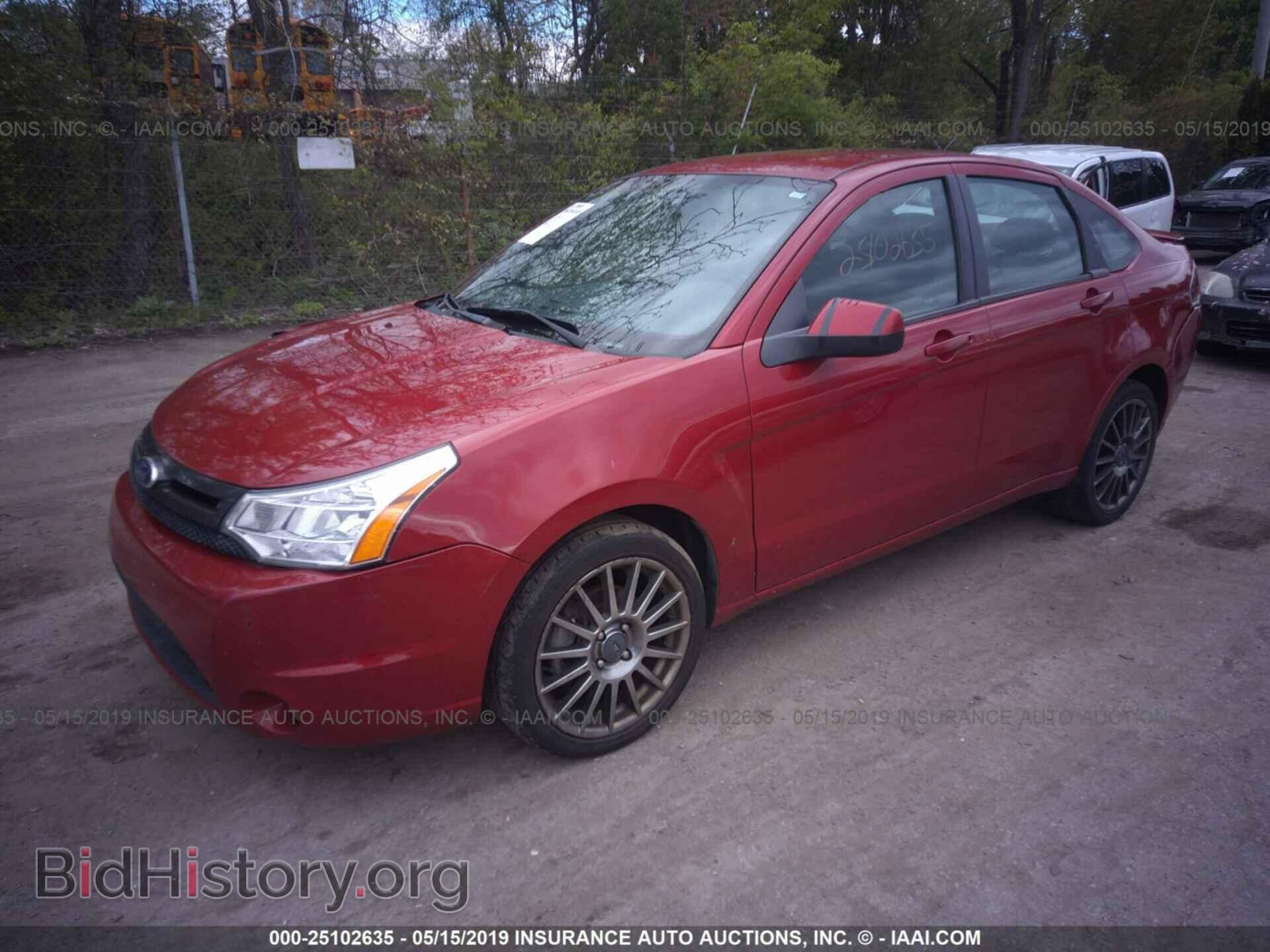 2011 FORD FOCUS - VIN: 1FAHP3GNXBW124638 - Фото 2