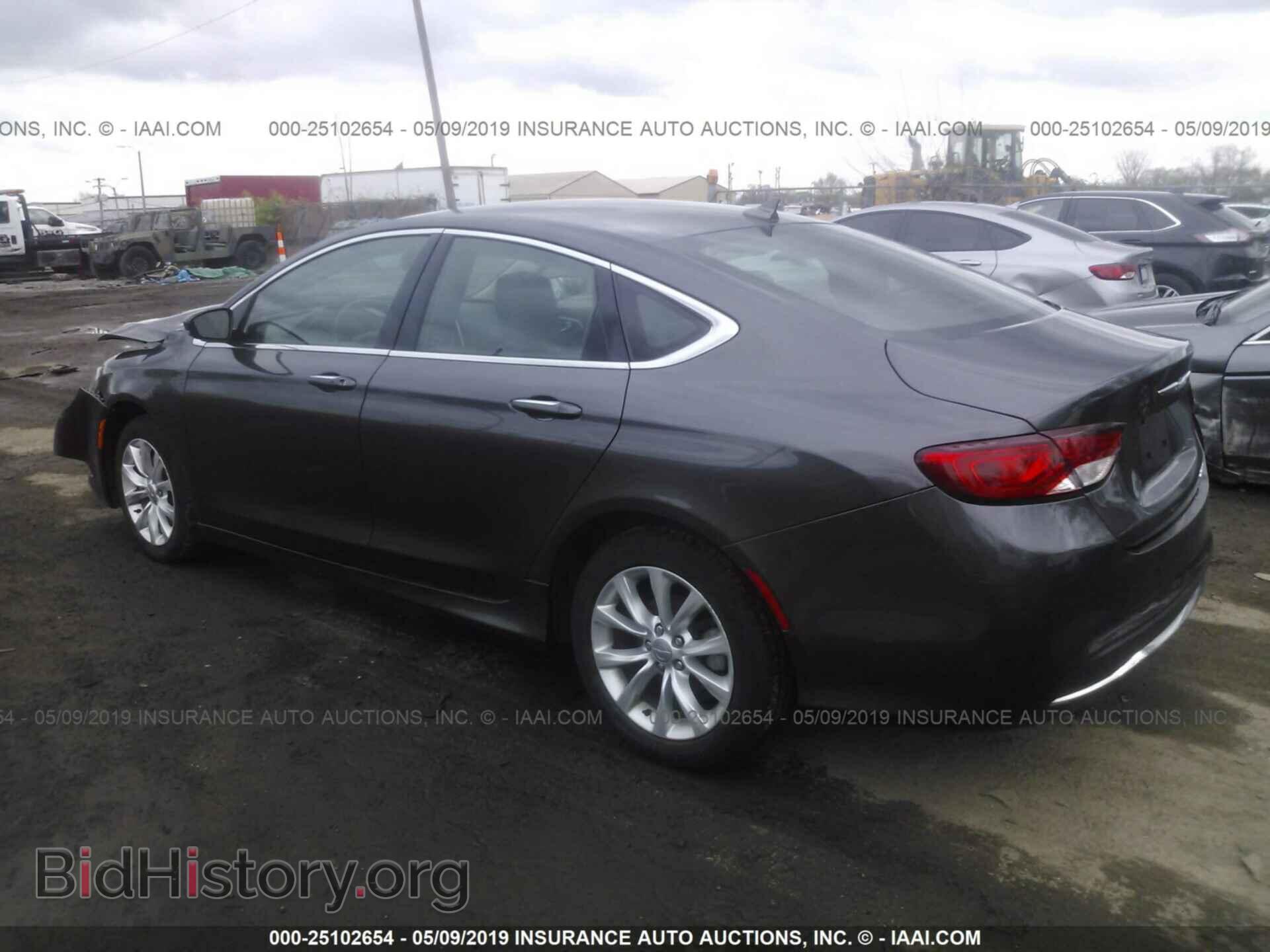 2016 CHRYSLER 200 - VIN: 1C3CCCCB1GN146959 - Фото 3