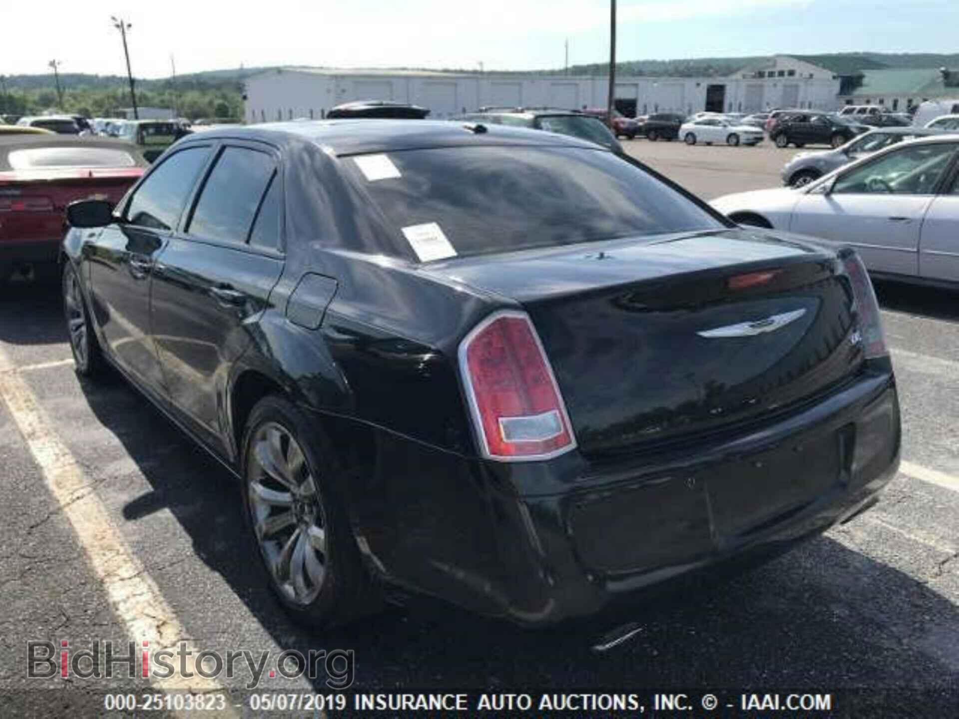 2014 CHRYSLER 300 - VIN: 2C3CCABTXEH323805 - Фото 4