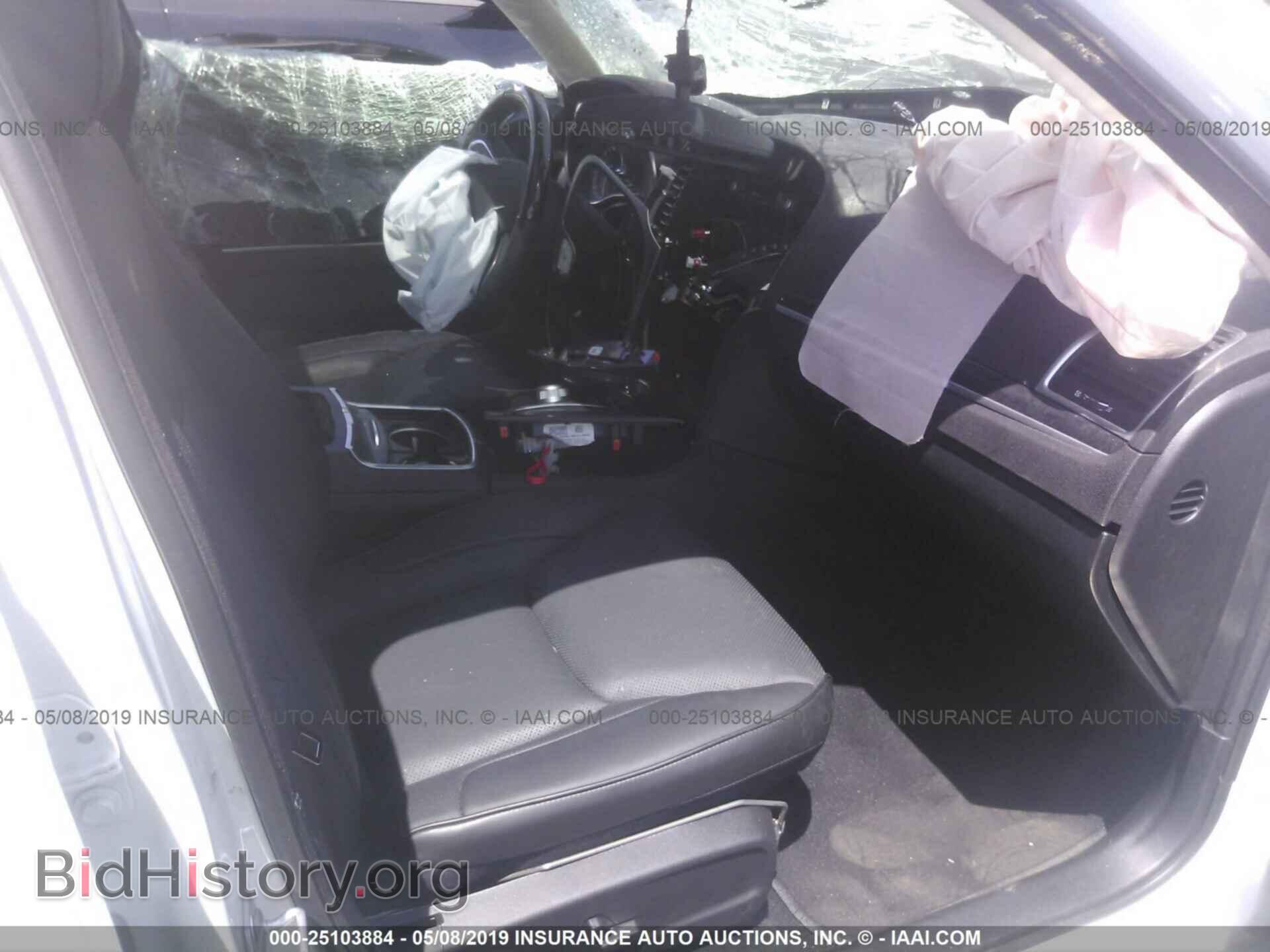 2019 CHRYSLER 300 - VIN: 2C3CCAEG1KH568583 - Фото 5