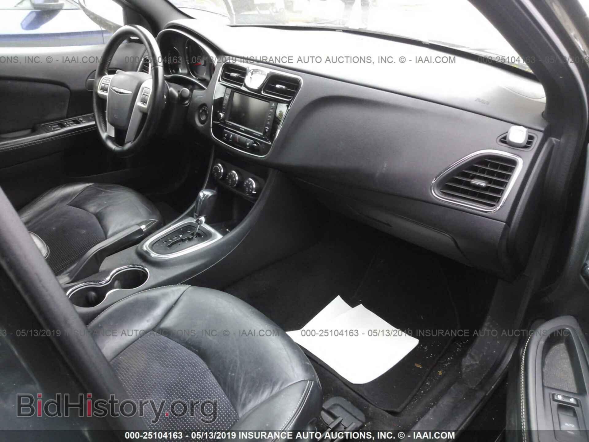 2011 CHRYSLER 200 - VIN: 1C3BC8FG0BN609974 - Photo 5