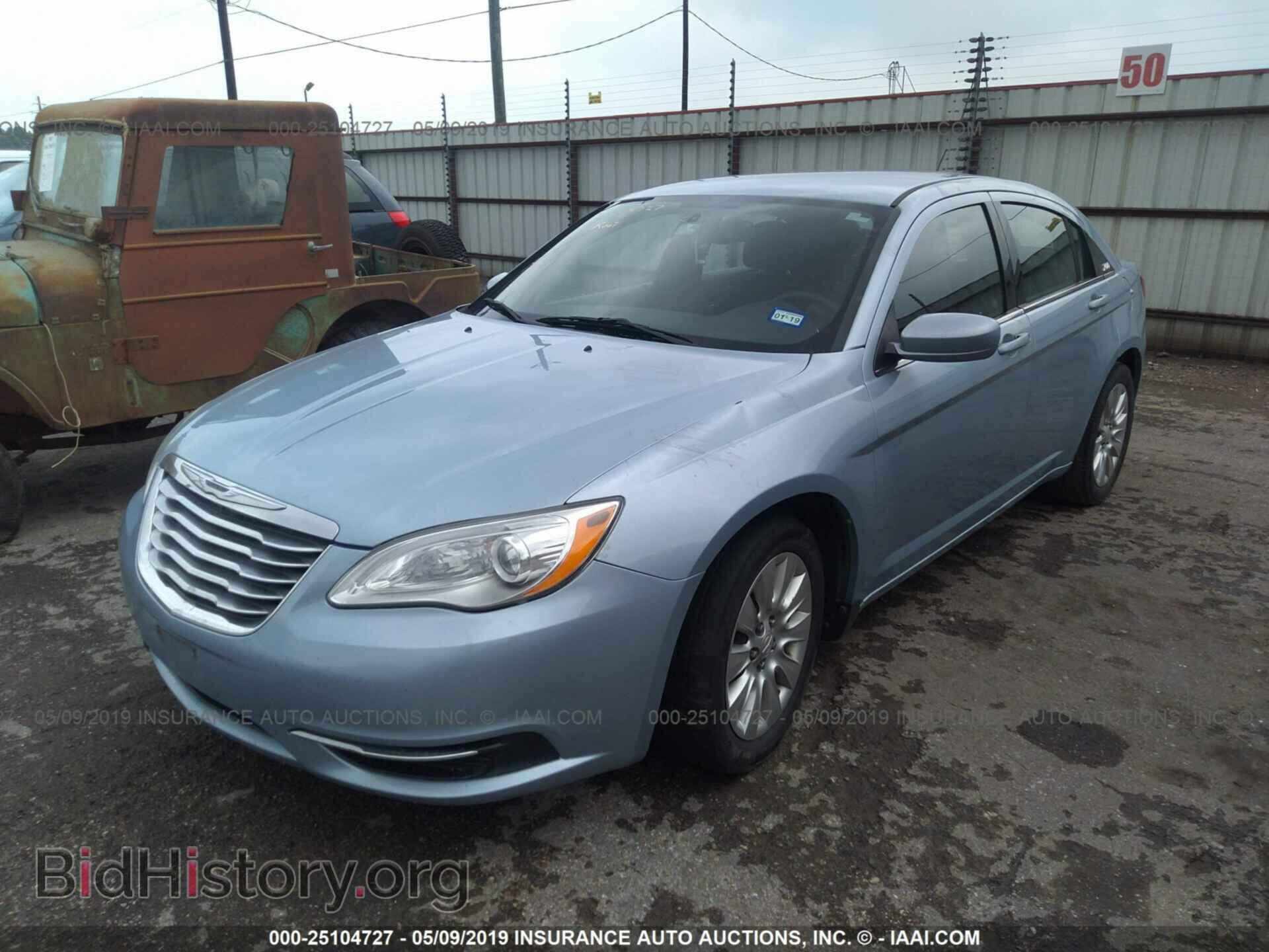 2013 CHRYSLER 200 - VIN: 1C3CCBAB6DN622714 - Photo 2