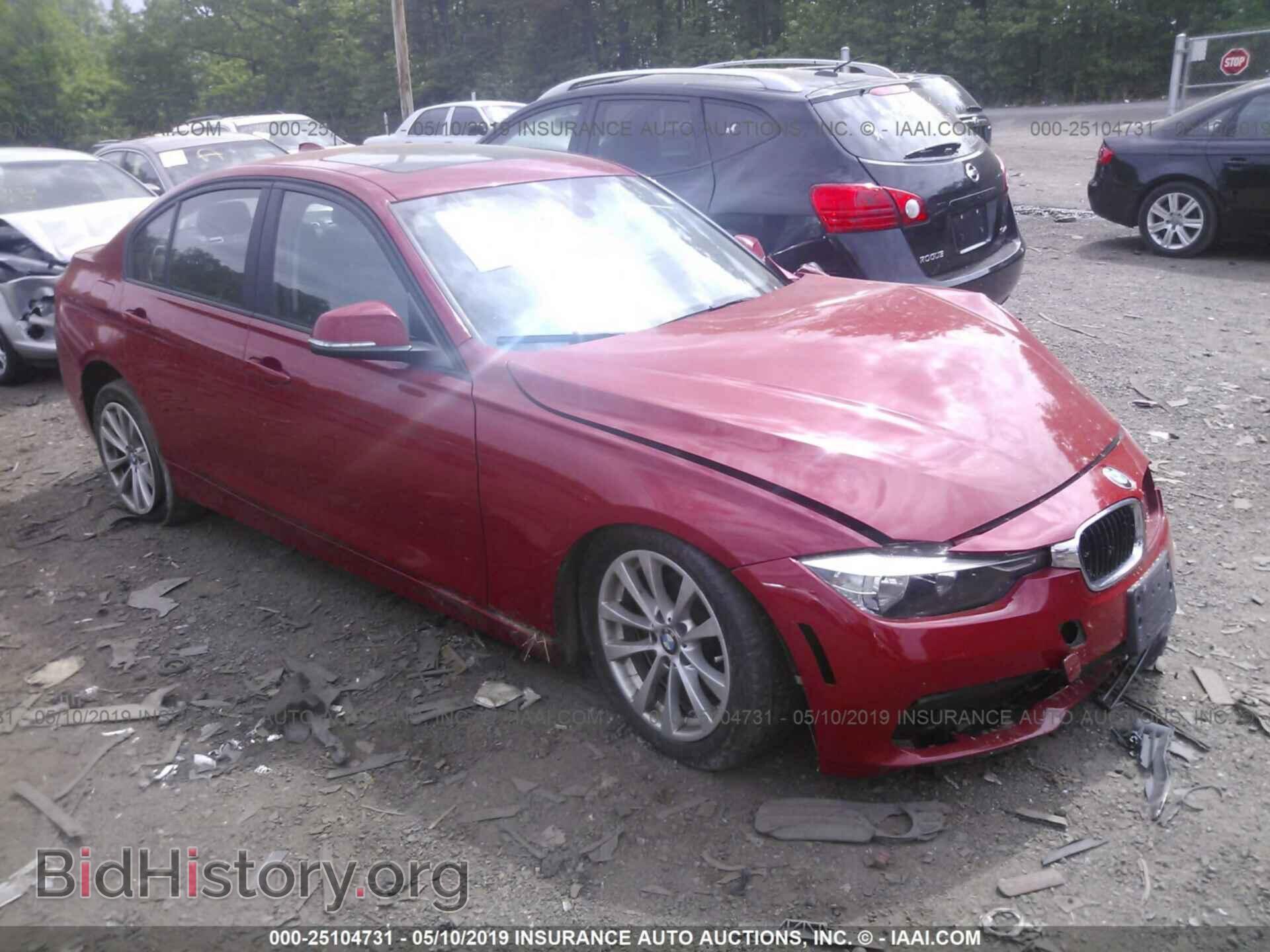 Photo WBA8E5G57GNT40887 - BMW 320 2016