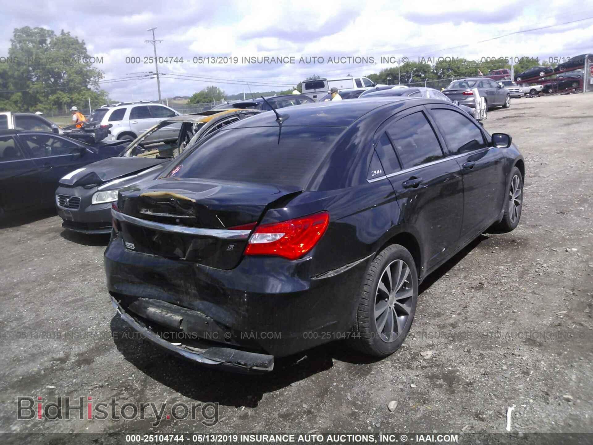 2013 CHRYSLER 200 - VIN: 1C3CCBBBXDN570051 - Photo 4