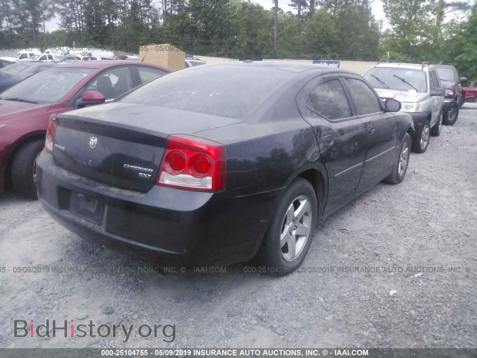 2010 DODGE CHARGER - VIN: 2B3CA3CV6AH253180 - Фото 4
