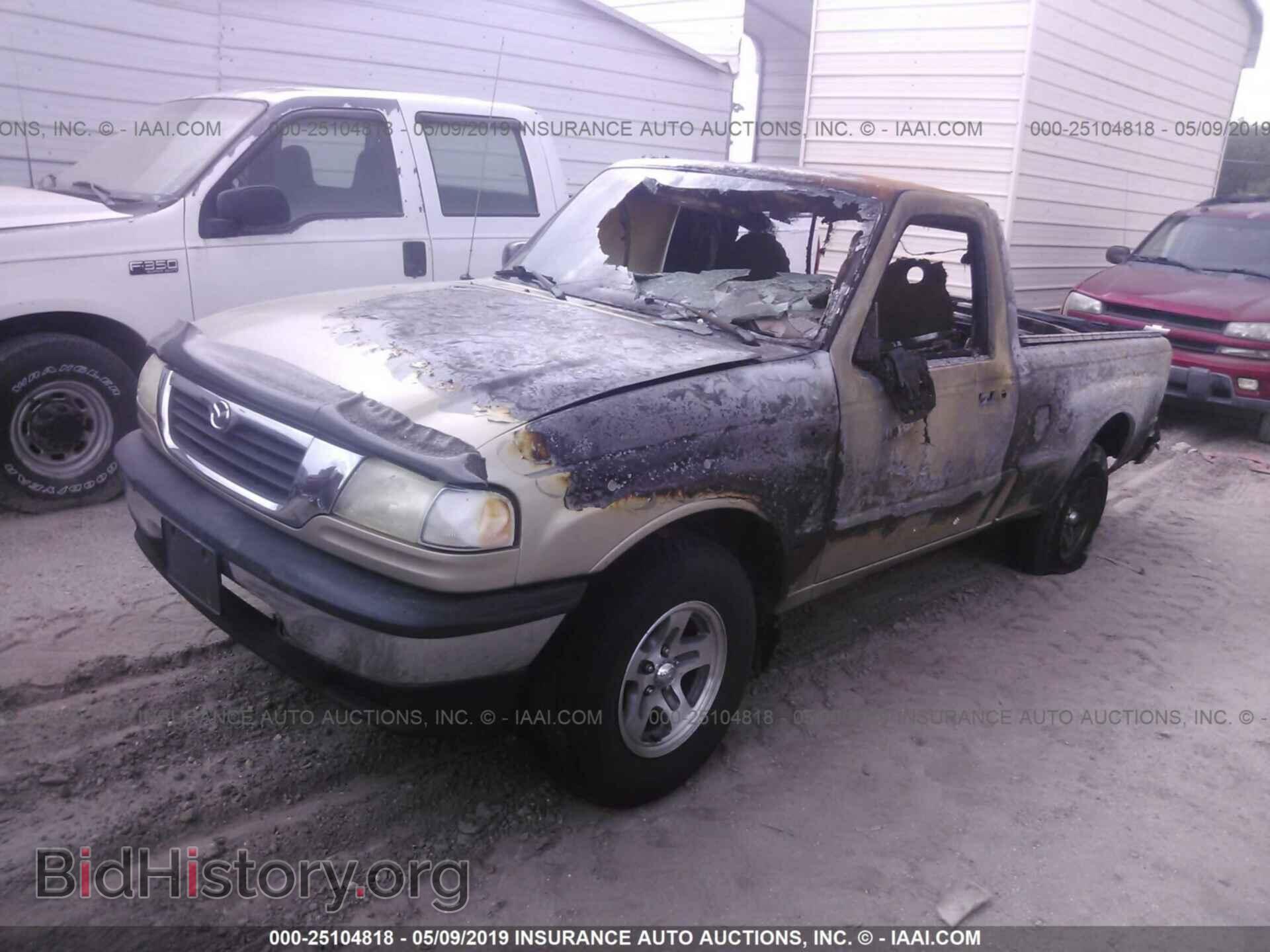 1999 MAZDA B2500 - VIN: 4F4YR12C2XTM44020 - Фото 2