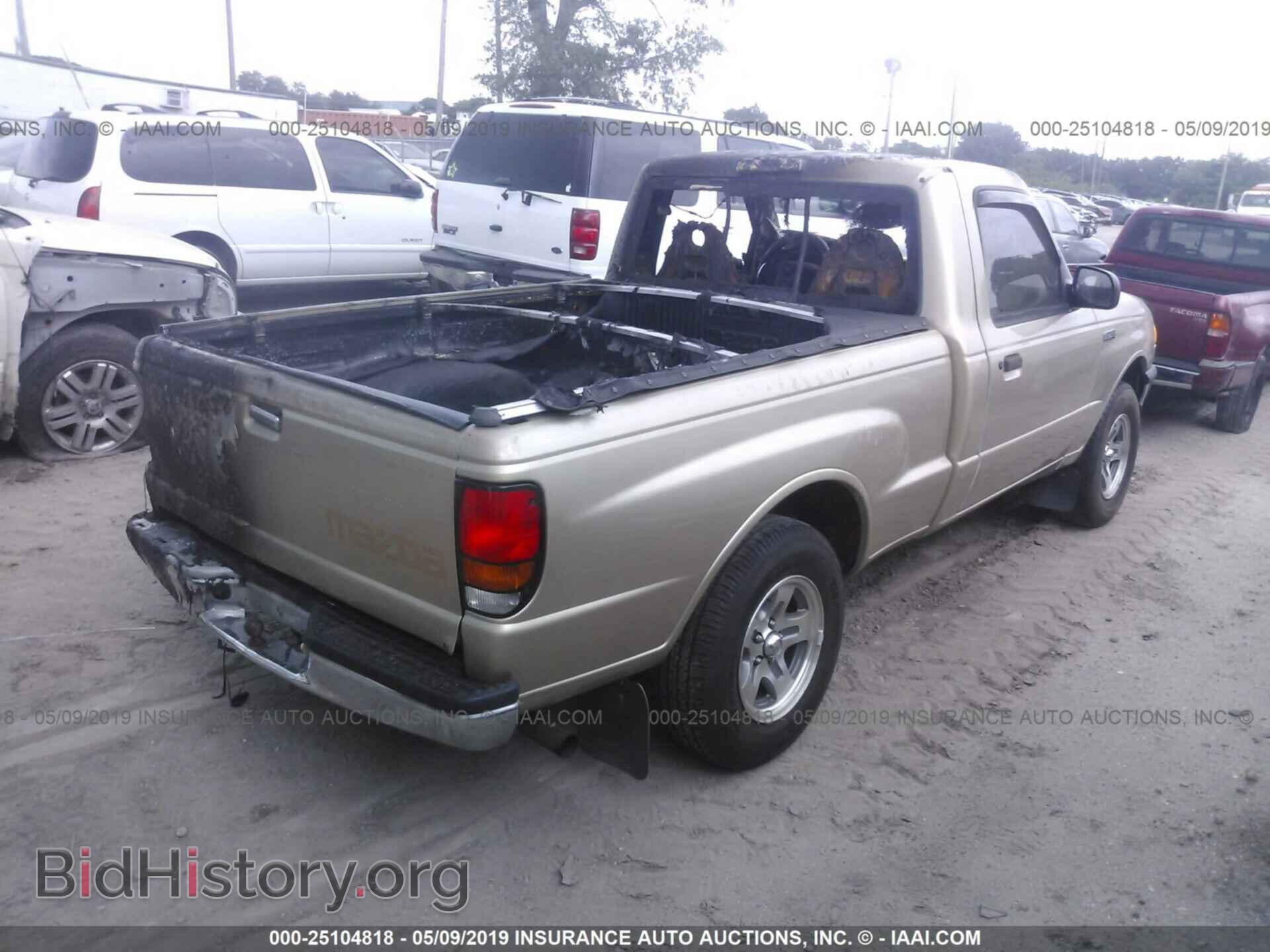1999 MAZDA B2500 - VIN: 4F4YR12C2XTM44020 - Фото 4