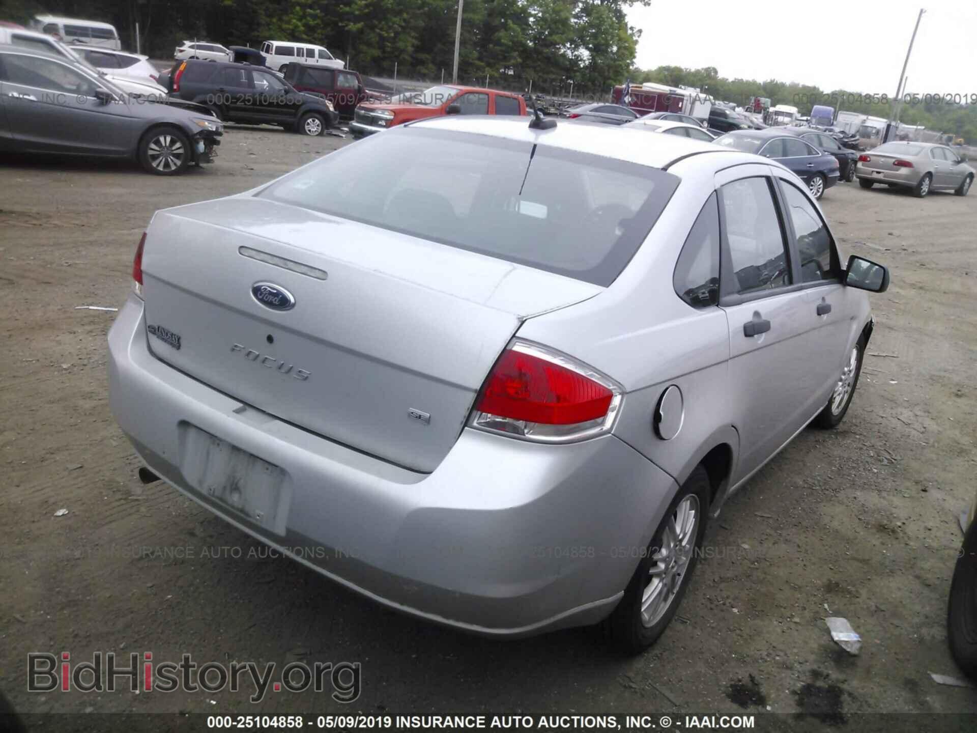 2009 FORD FOCUS - VIN: 1FAHP35N29W128437 - Фото 4