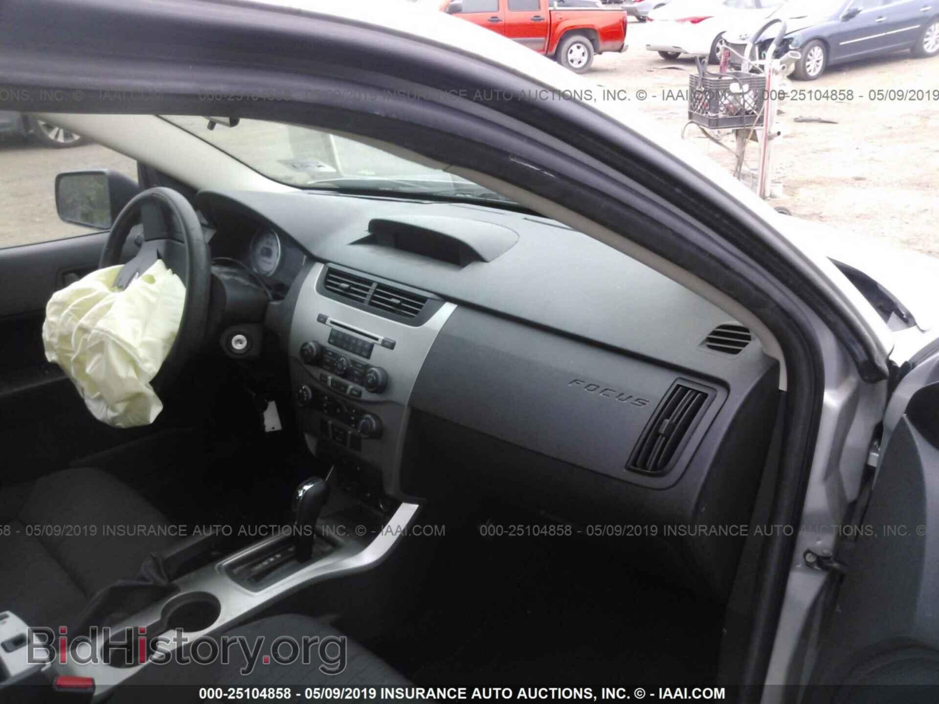2009 FORD FOCUS - VIN: 1FAHP35N29W128437 - Фото 5