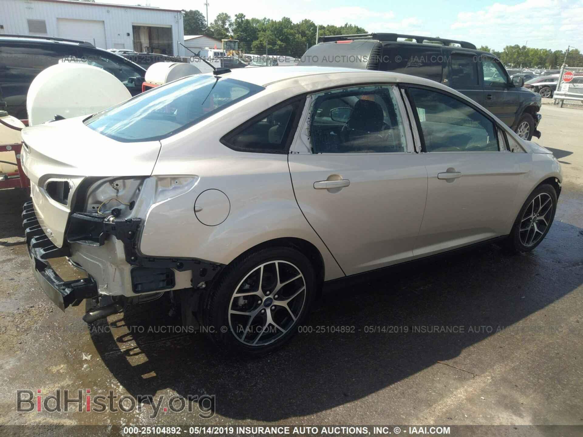 2017 FORD FOCUS - VIN: 1FADP3H24HL301620 - Photo 4