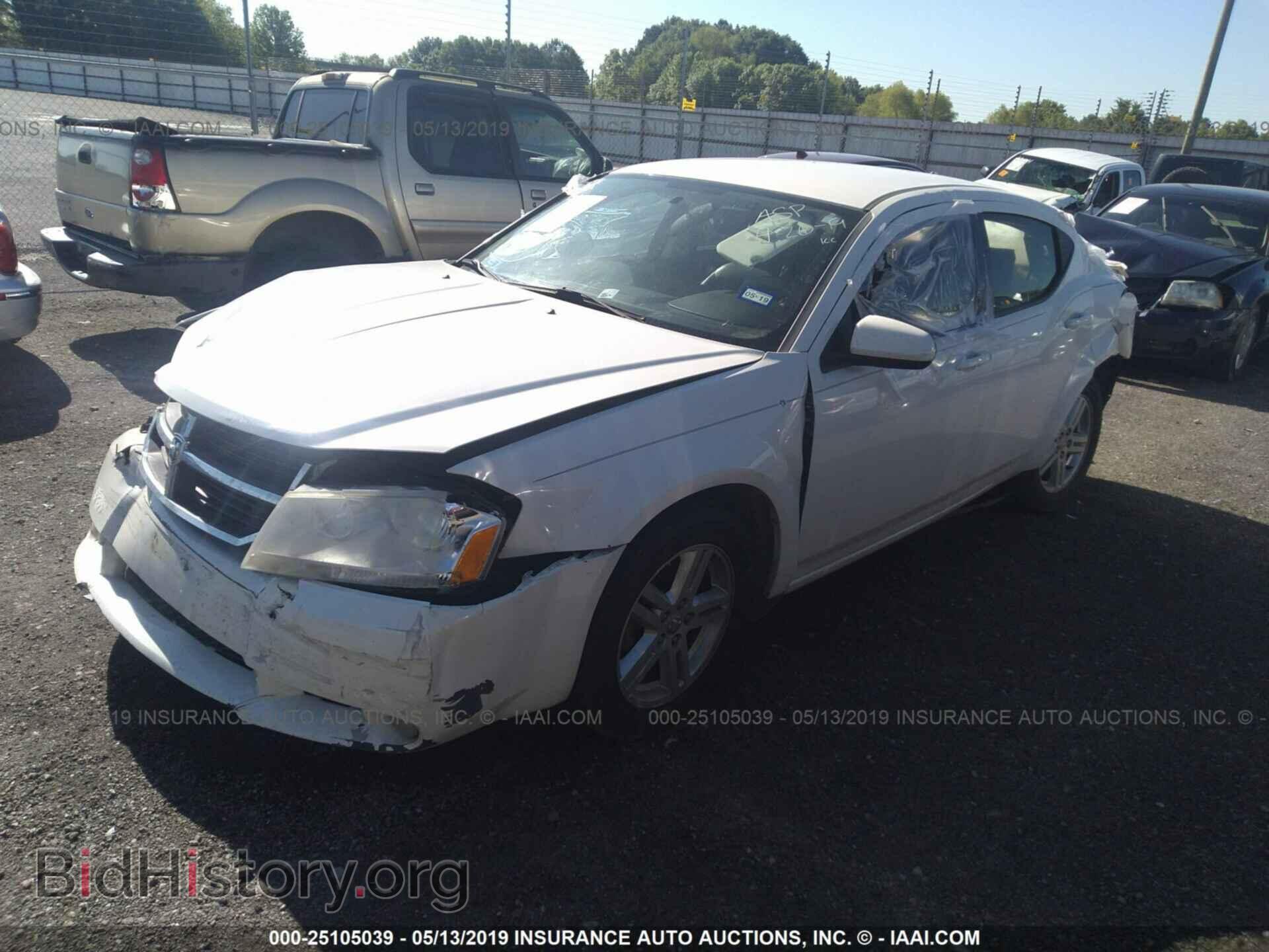 2010 DODGE AVENGER - VIN: 1B3CC5FB2AN189864 - Фото 2