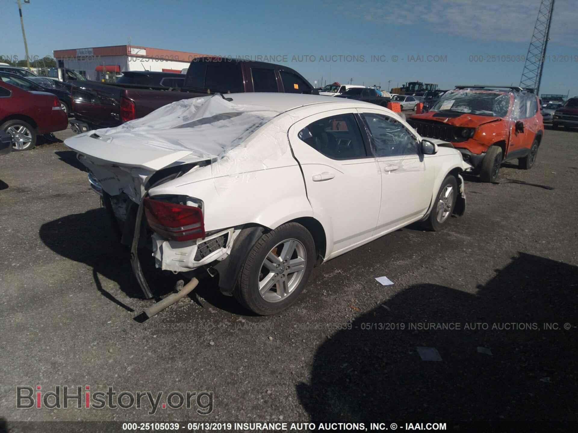 2010 DODGE AVENGER - VIN: 1B3CC5FB2AN189864 - Фото 4