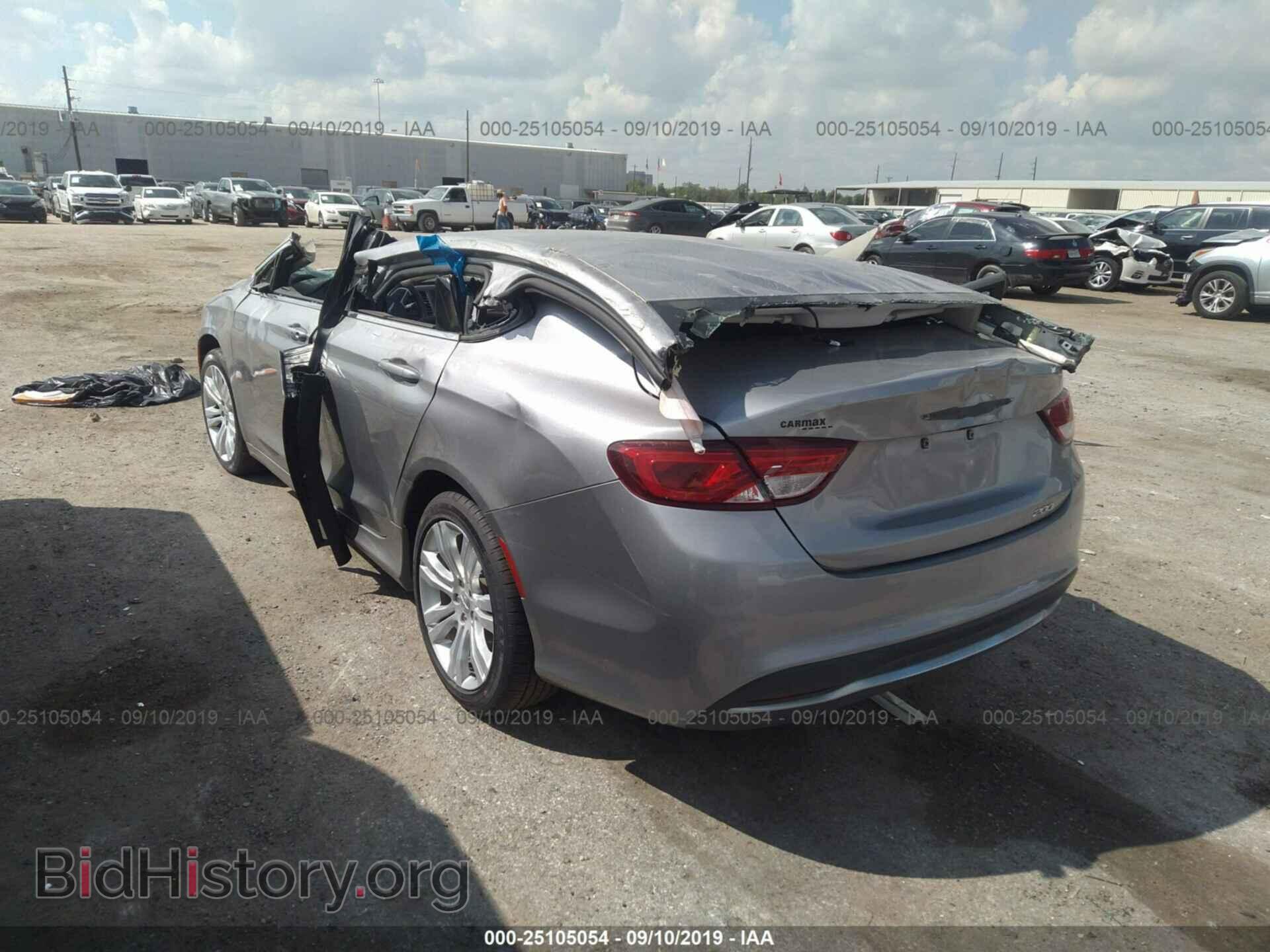 2015 CHRYSLER 200 - VIN: 1C3CCCAB3FN588434 - Фото 3