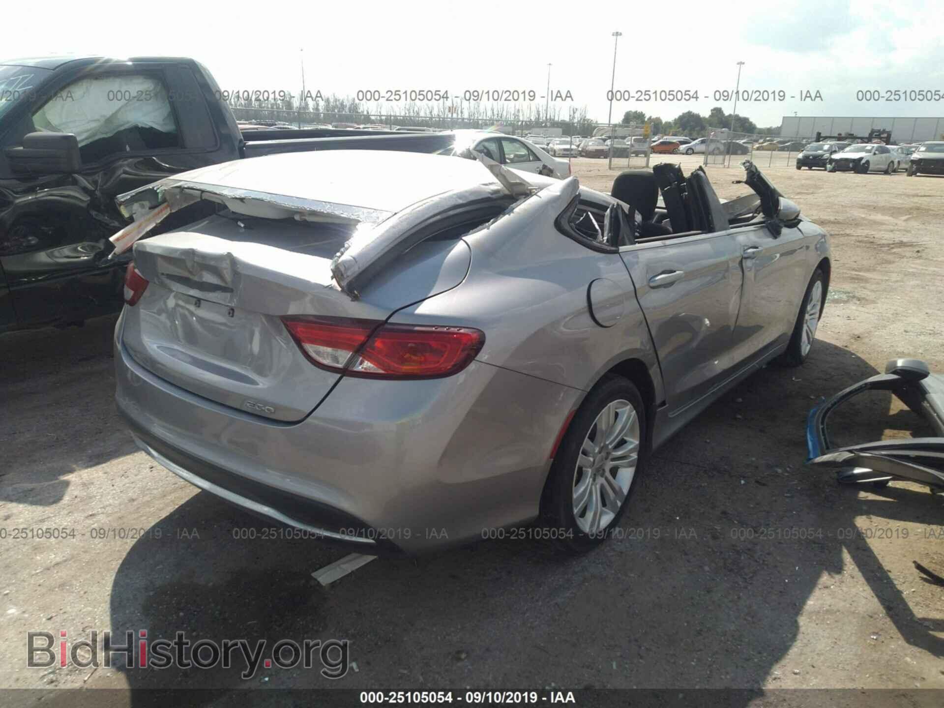 2015 CHRYSLER 200 - VIN: 1C3CCCAB3FN588434 - Фото 4