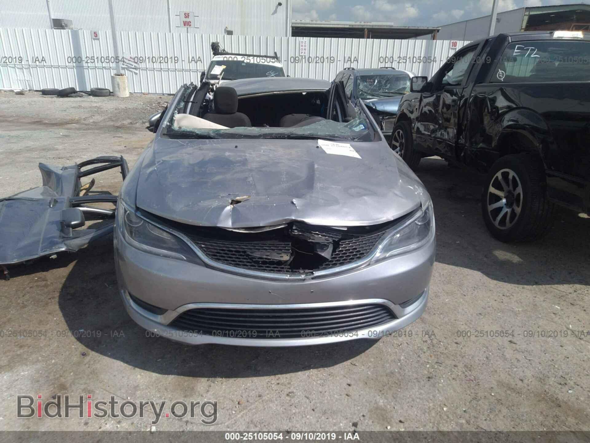 2015 CHRYSLER 200 - VIN: 1C3CCCAB3FN588434 - Фото 6
