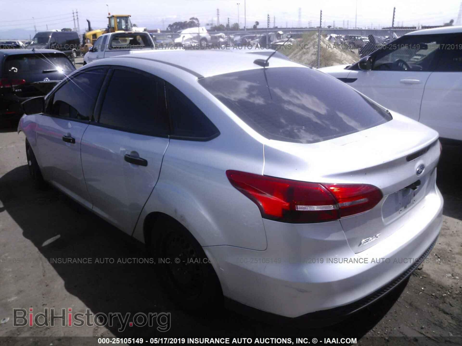 2015 FORD FOCUS - VIN: 1FADP3E28FL348683 - Photo 3