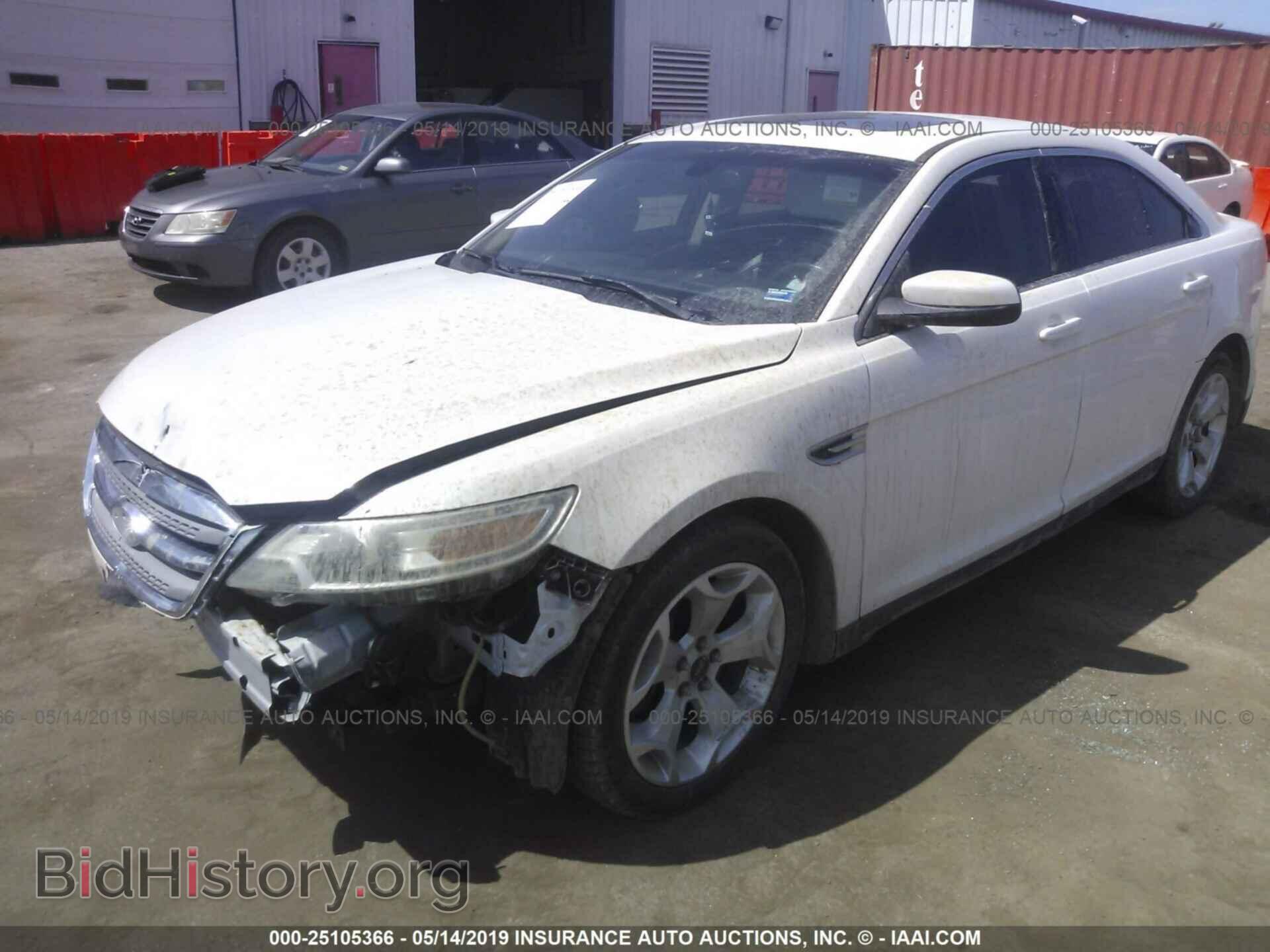 2011 FORD TAURUS - VIN: 1FAHP2EW2BG121913 - Фото 2
