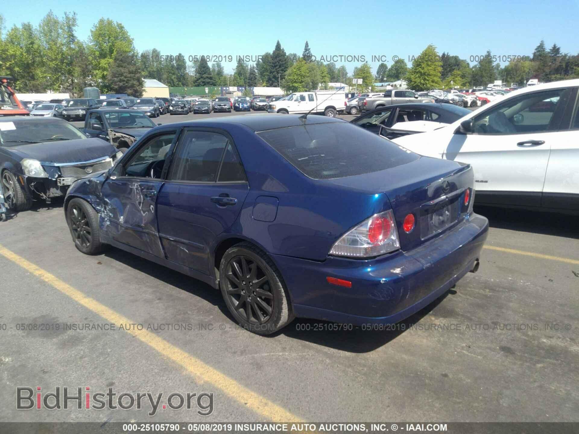 2001 LEXUS IS - VIN: JTHBD182910018277 - Photo 3