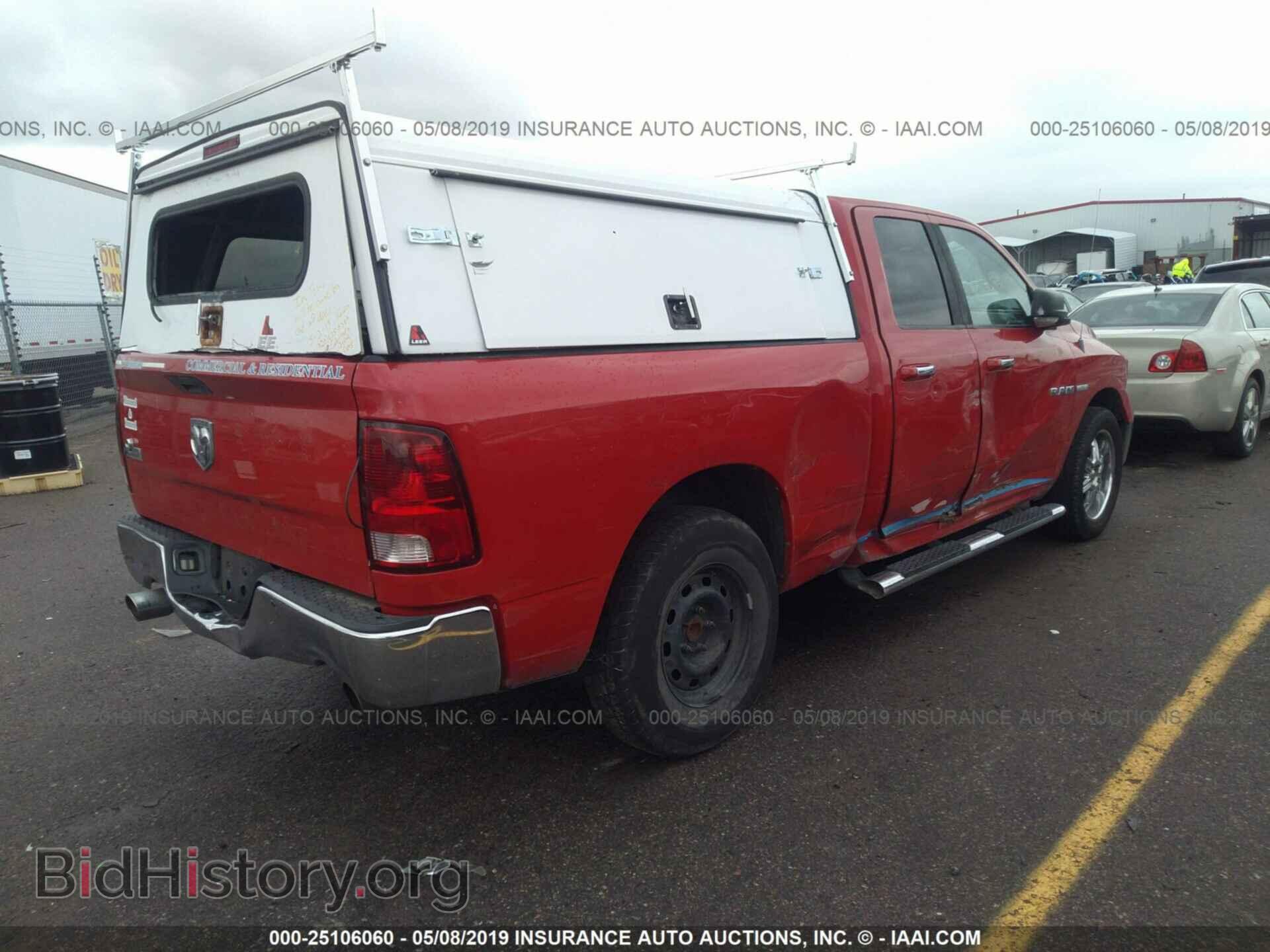 2010 DODGE RAM 1500 - VIN: 1D7RB1GT7AS109462 - Фото 4