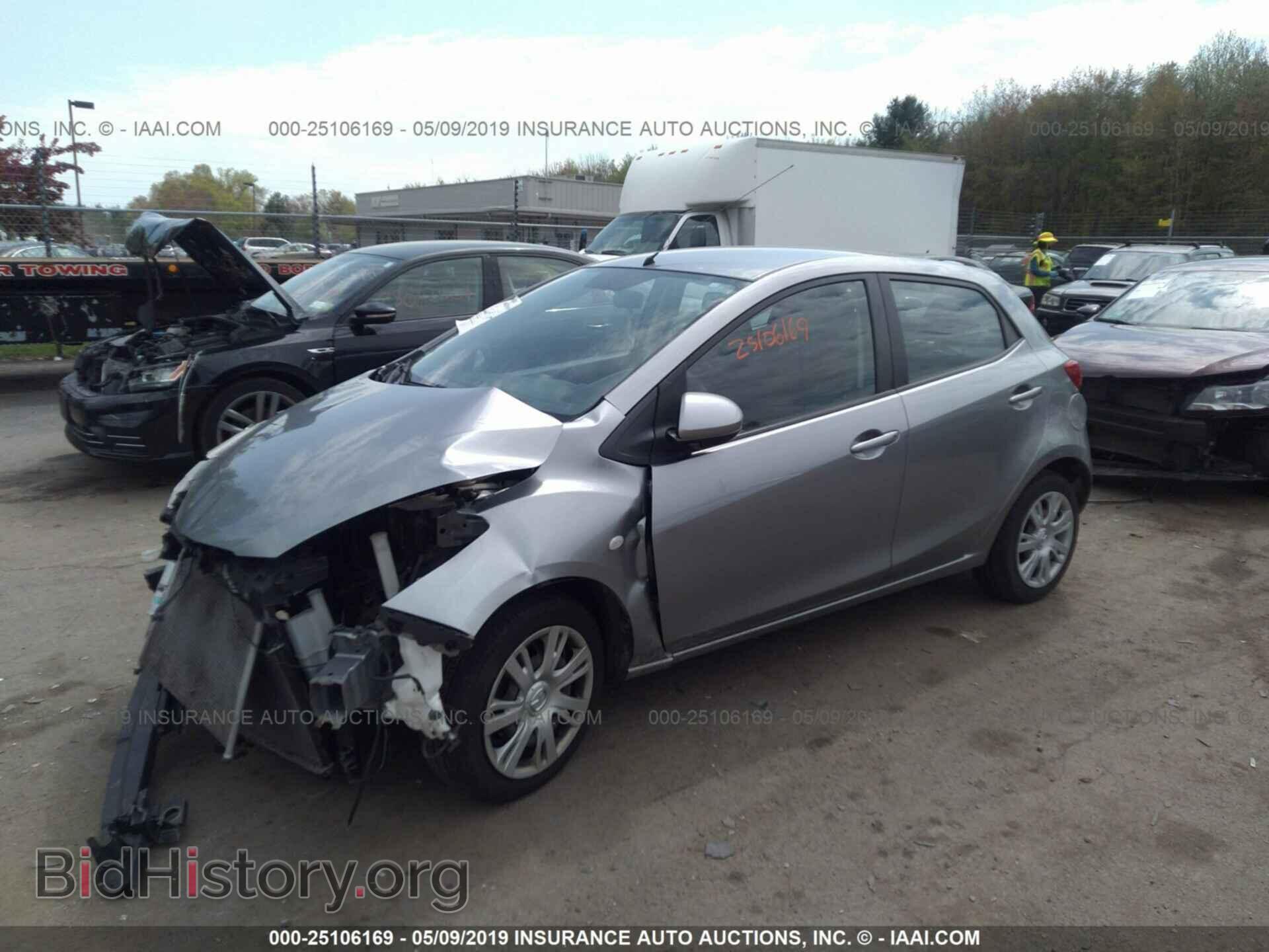 2014 MAZDA MAZDA2 - VIN: JM1DE1KY2E0184148 - Photo 2