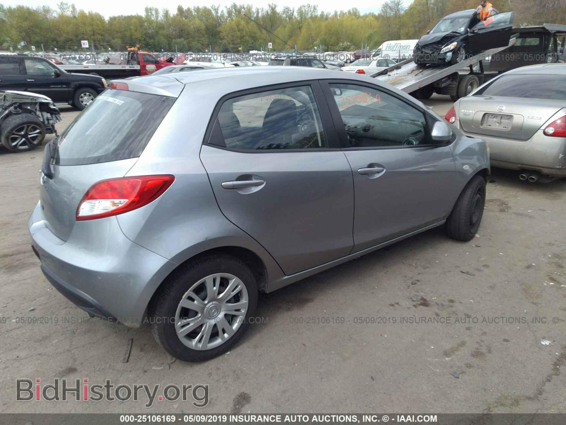 2014 MAZDA MAZDA2 - VIN: JM1DE1KY2E0184148 - Photo 4