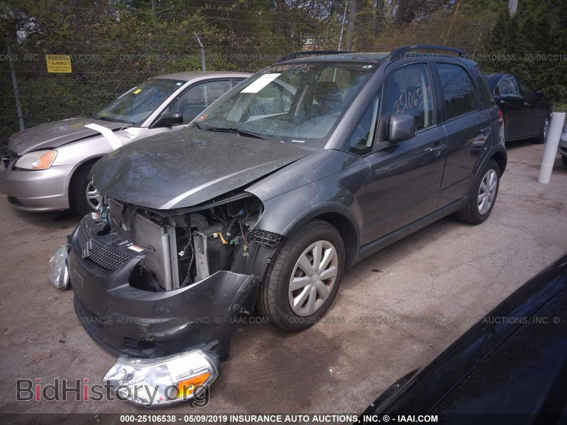 2011 SUZUKI SX4 - VIN: JS2YB5A30B6303563 - Фото 2