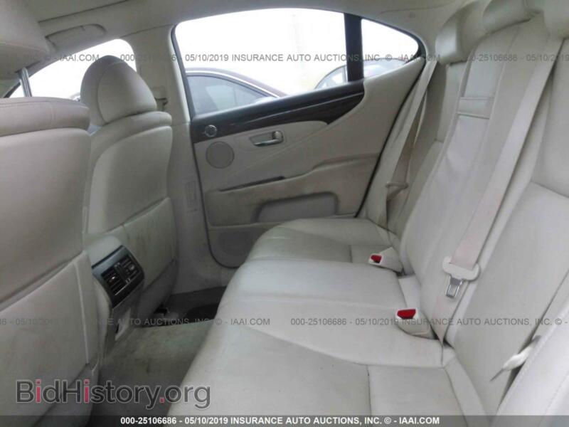 2007 Lexus LS (VIN JTHBL46F675033776) — фото 8 из 10