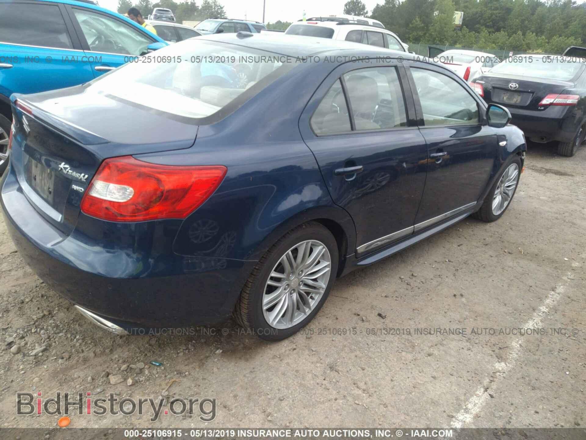 2011 SUZUKI KIZASHI - VIN: JS2RF9A85B6110966 - Photo 4