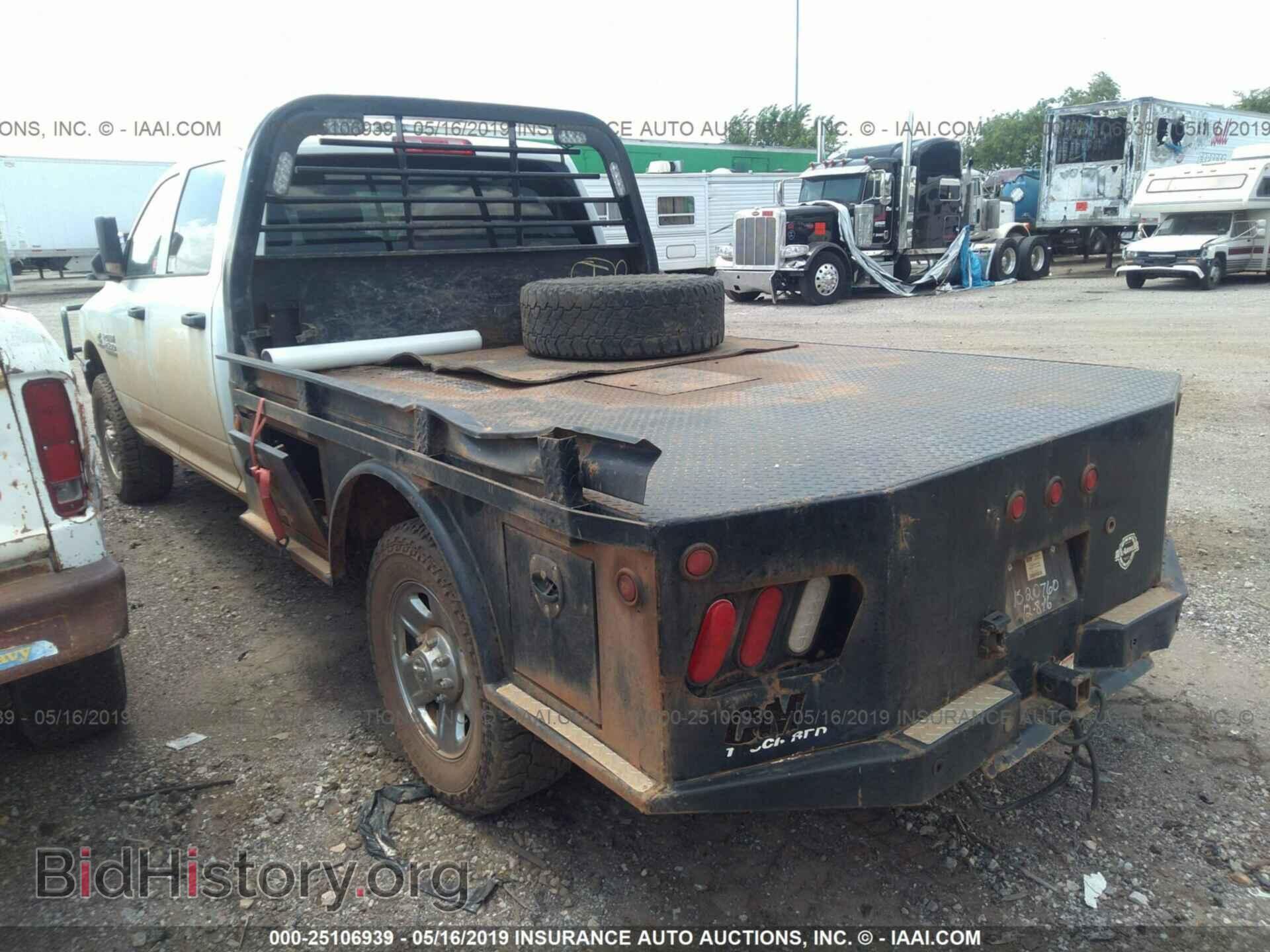 2017 RAM 2500 - VIN: 3C6UR5HL4HG589085 - Photo 3