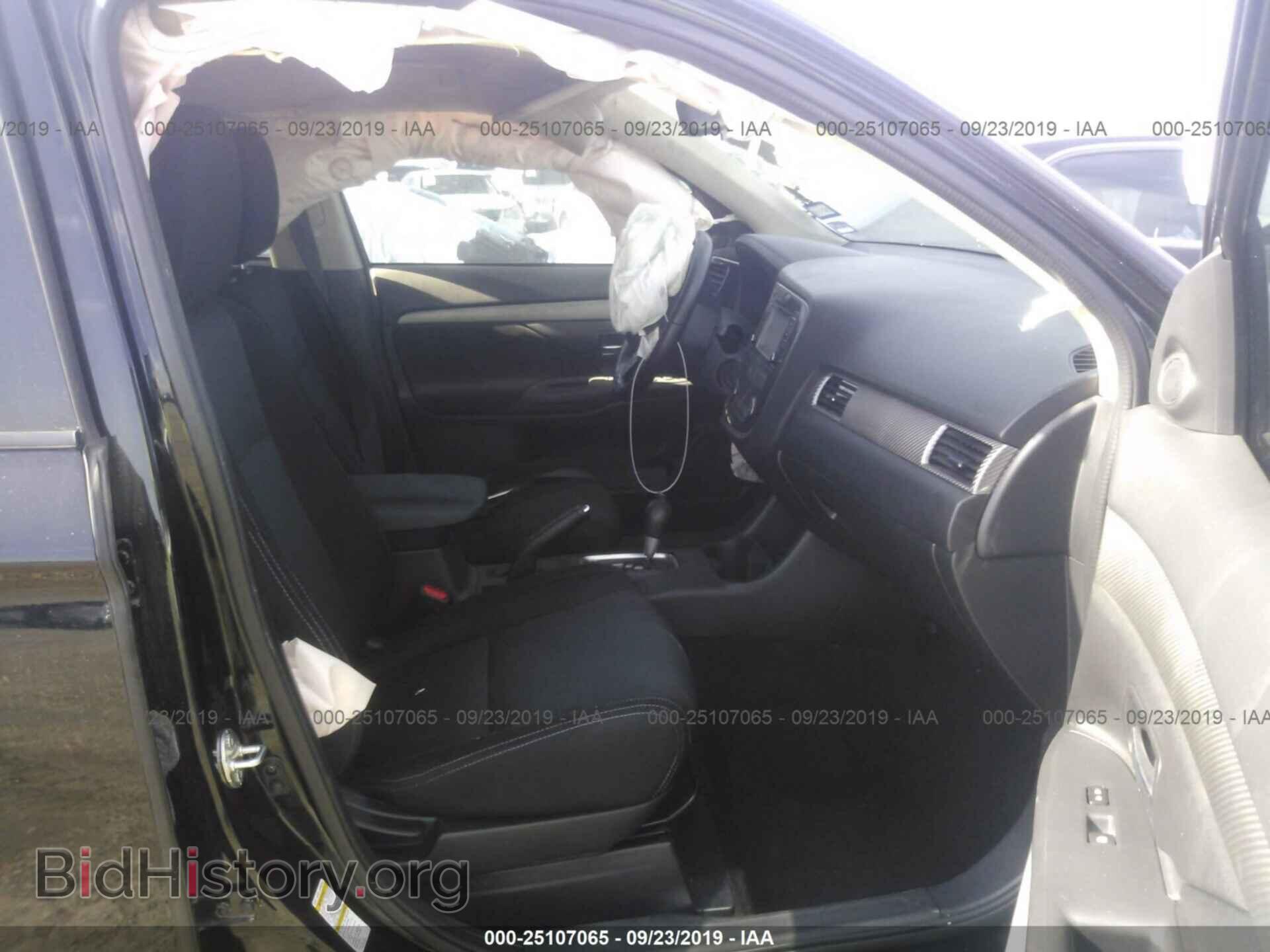 2016 MITSUBISHI OUTLANDER - VIN: JA4AD3A37GZ022029 - Фото 5