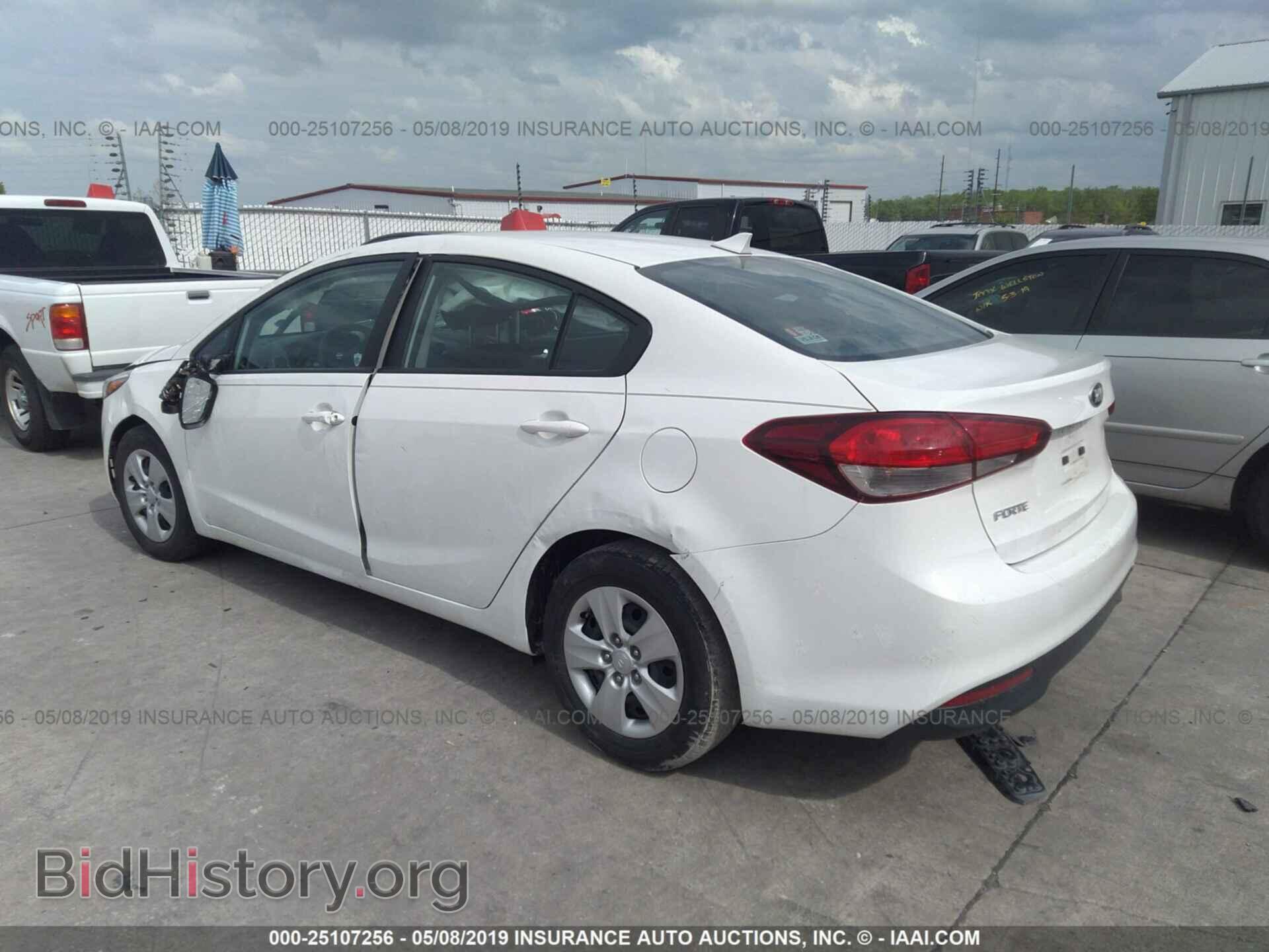 2017 KIA FORTE - VIN: 3KPFK4A74HE097553 - Фото 3
