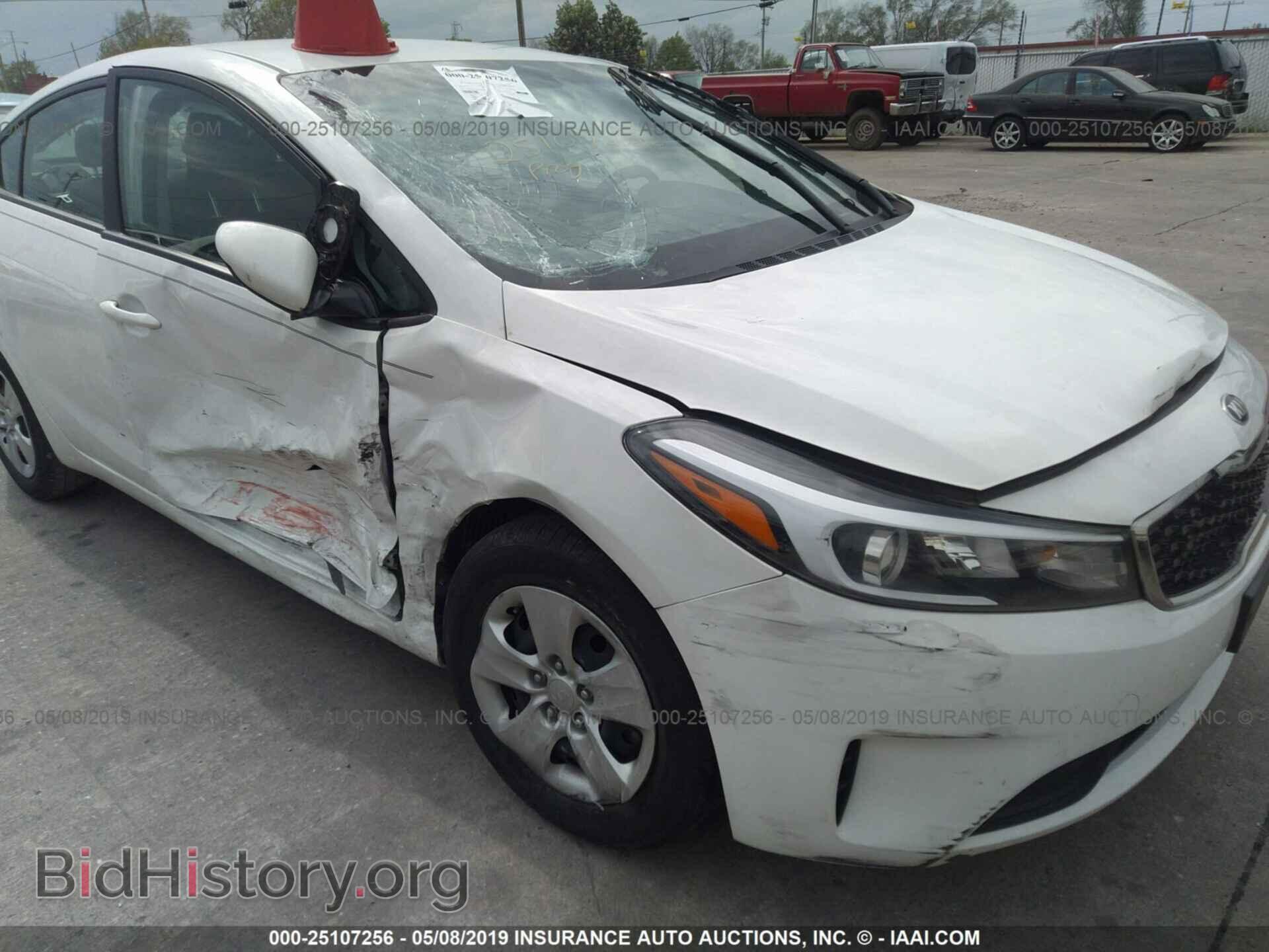 2017 KIA FORTE - VIN: 3KPFK4A74HE097553 - Фото 6