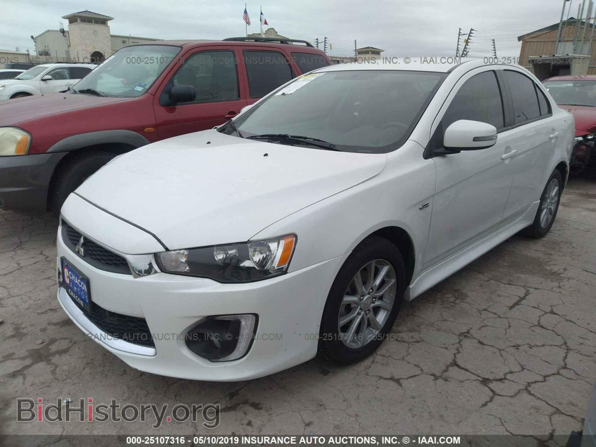 2016 MITSUBISHI LANCER - VIN: JA32U2FU8GU001076 - Photo 2