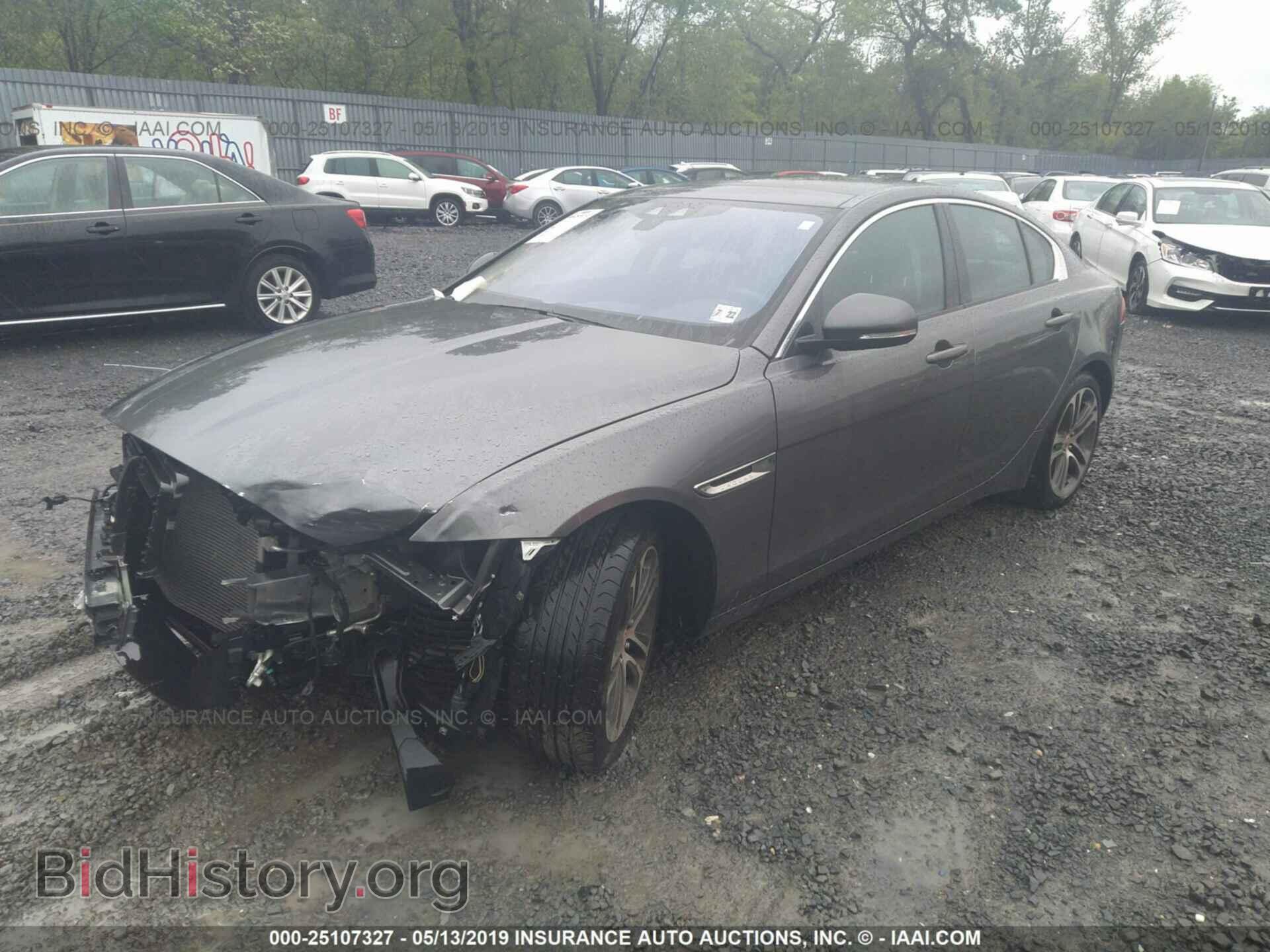 2017 JAGUAR XE - VIN: SAJAJ4BV8HCP10714 - Фото 2