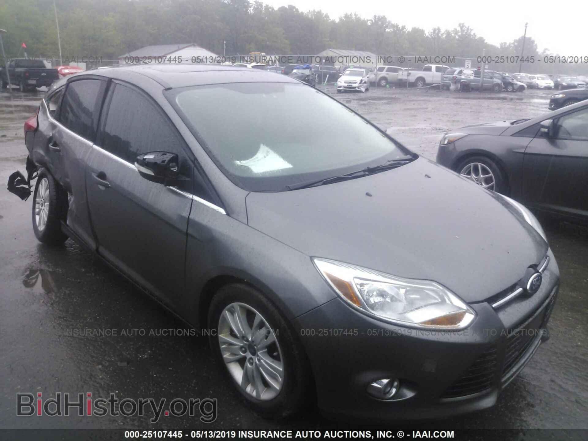 Фотография 1FAHP3M28CL393637 - FORD FOCUS 2012