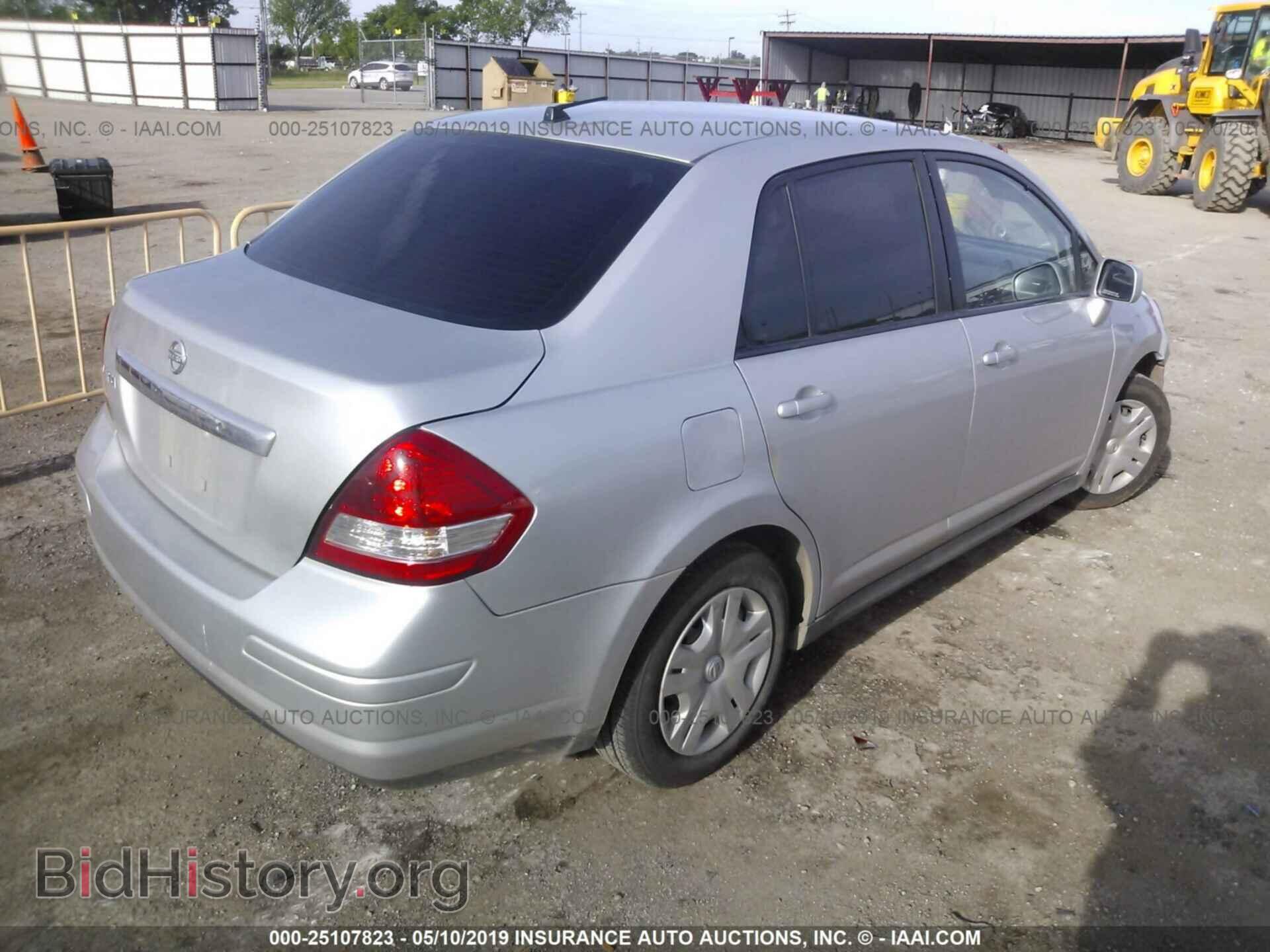 2010 NISSAN VERSA - VIN: 3N1BC1AP2AL416205 - Фото 4