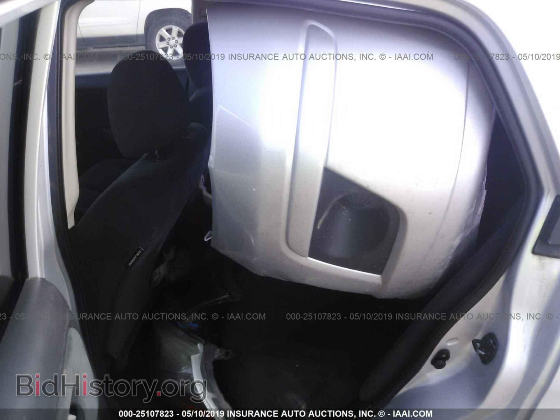 2010 NISSAN VERSA - VIN: 3N1BC1AP2AL416205 - Фото 8