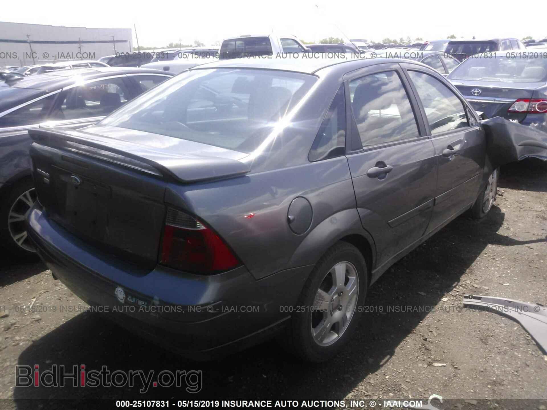 2007 FORD FOCUS - VIN: 1FAHP34N47W363355 - Фото 4