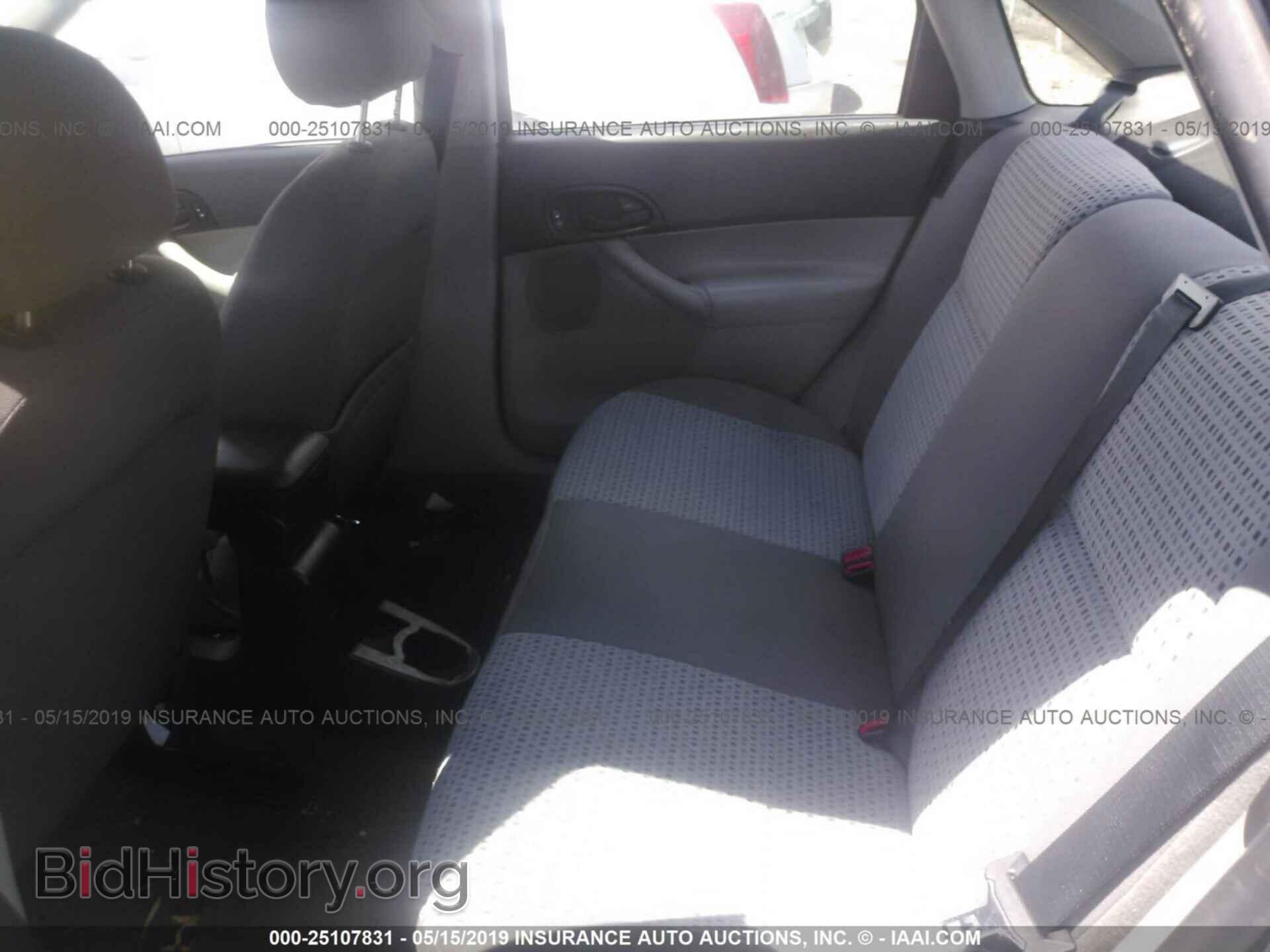 2007 FORD FOCUS - VIN: 1FAHP34N47W363355 - Фото 8