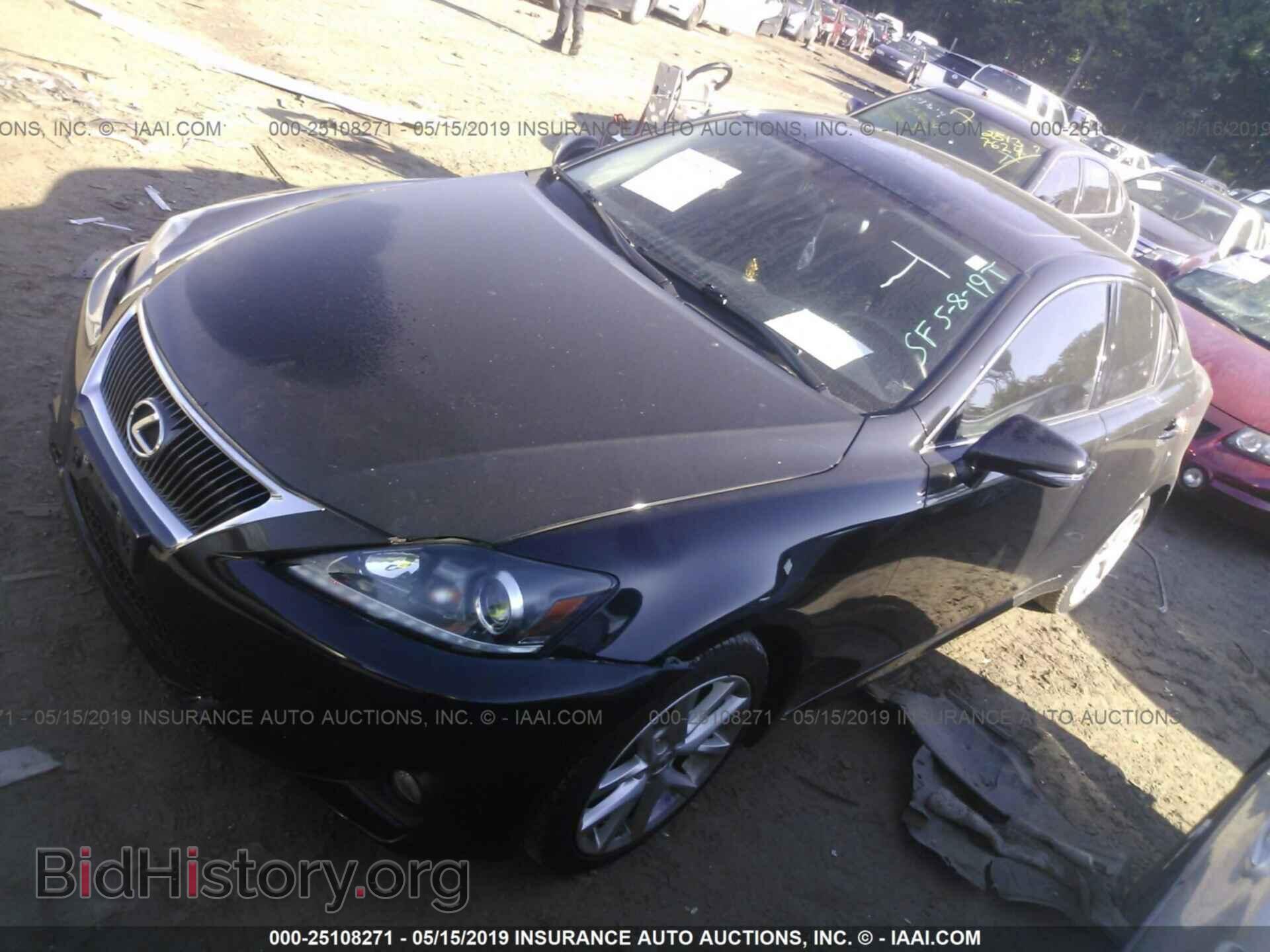 2011 LEXUS IS - VIN: JTHCF5C28B5051529 - Фото 2
