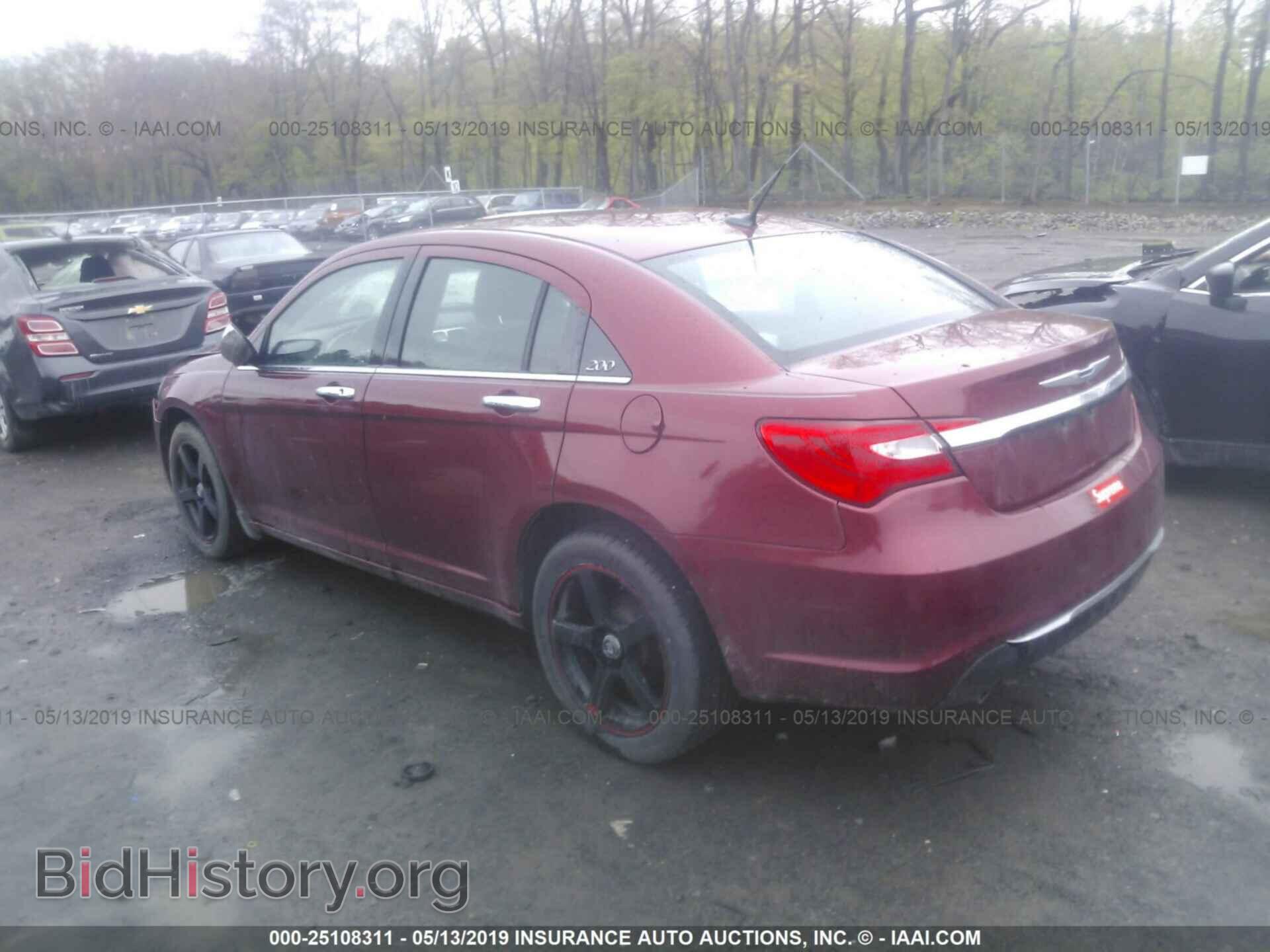2012 CHRYSLER 200 - VIN: 1C3CCBCG8CN125820 - Фото 3