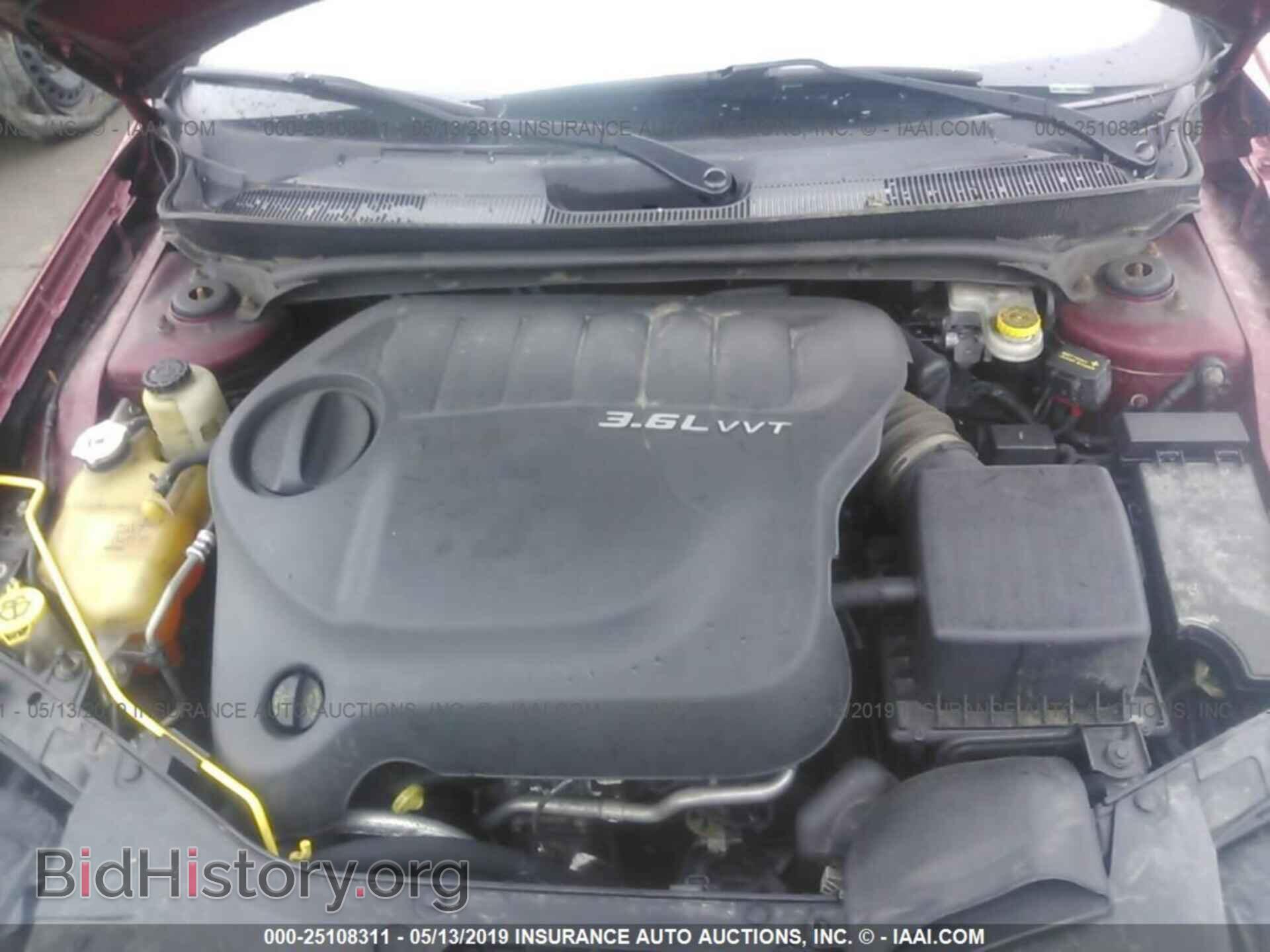 2012 CHRYSLER 200 - VIN: 1C3CCBCG8CN125820 - Фото 10