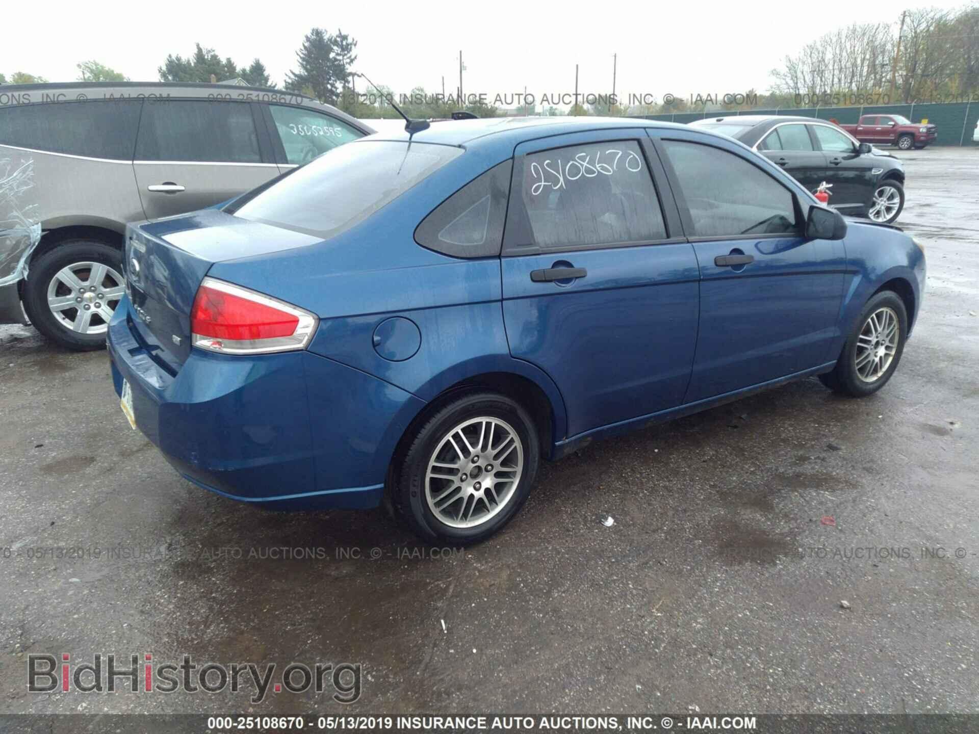 2009 FORD FOCUS - VIN: 1FAHP35N29W153712 - Фото 4