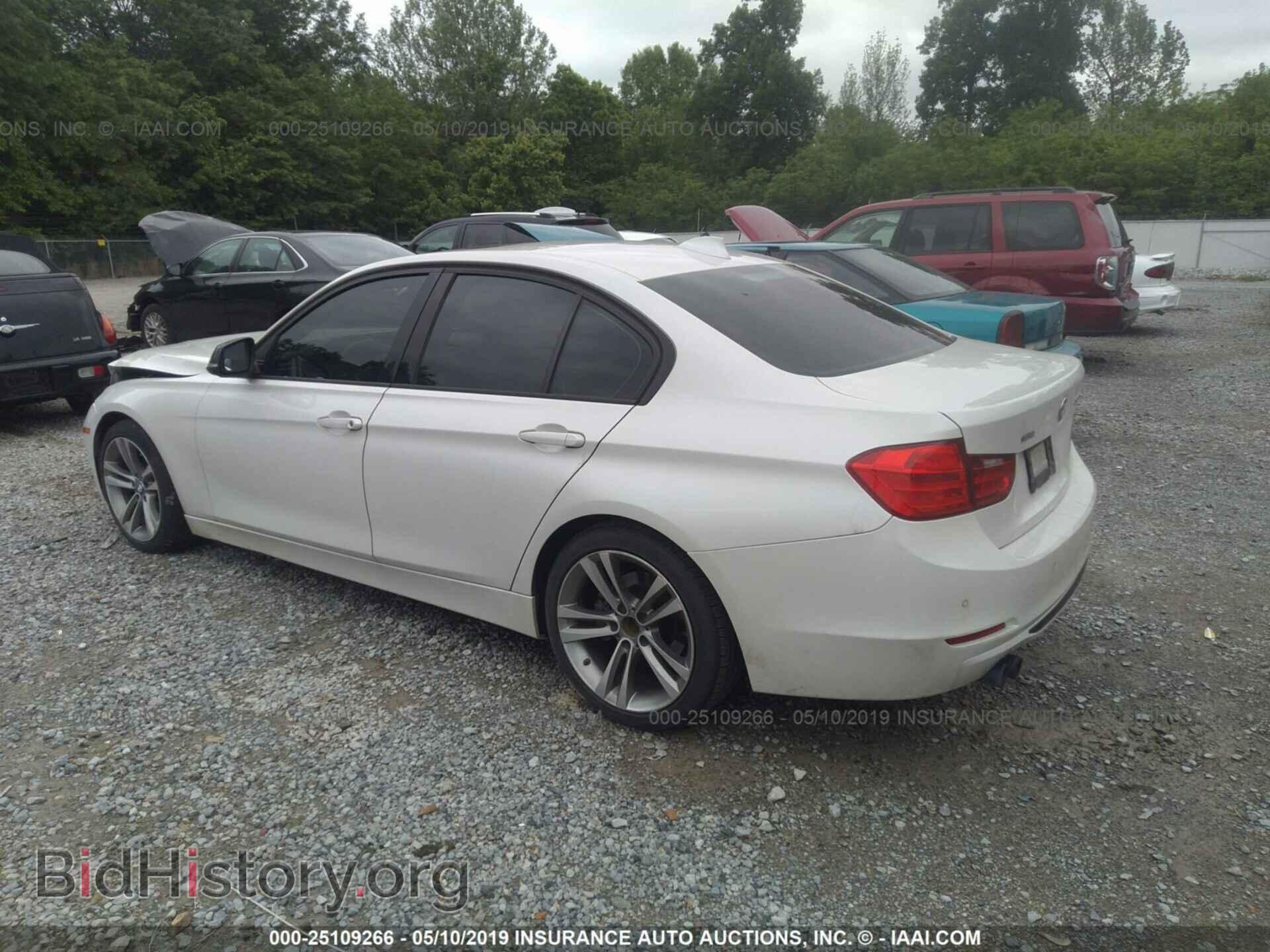 2012 BMW 328 - VIN: WBA3A5C52CF342899 - Фото 3